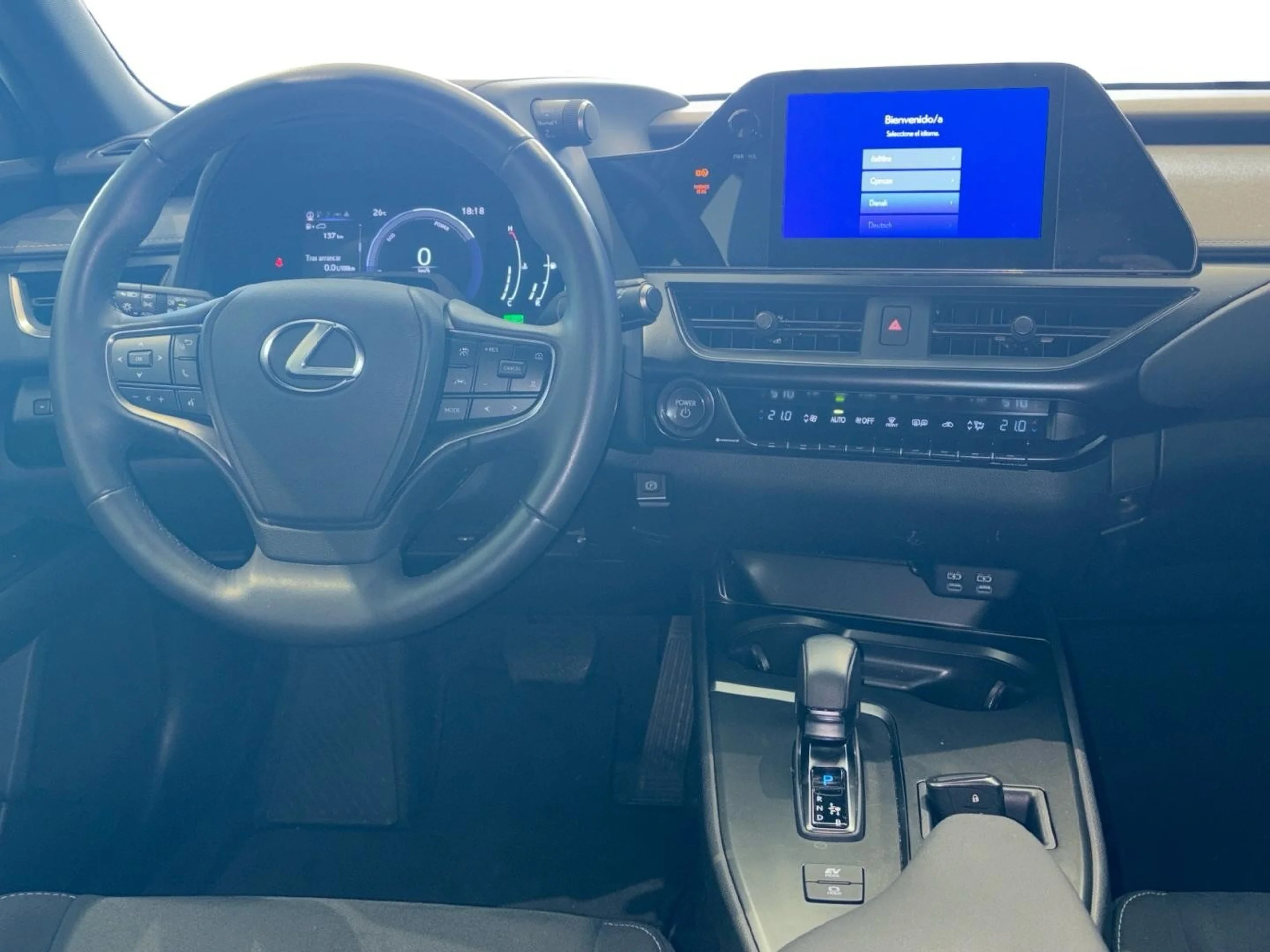 Lexus UX300h UX+ - Foto 8
