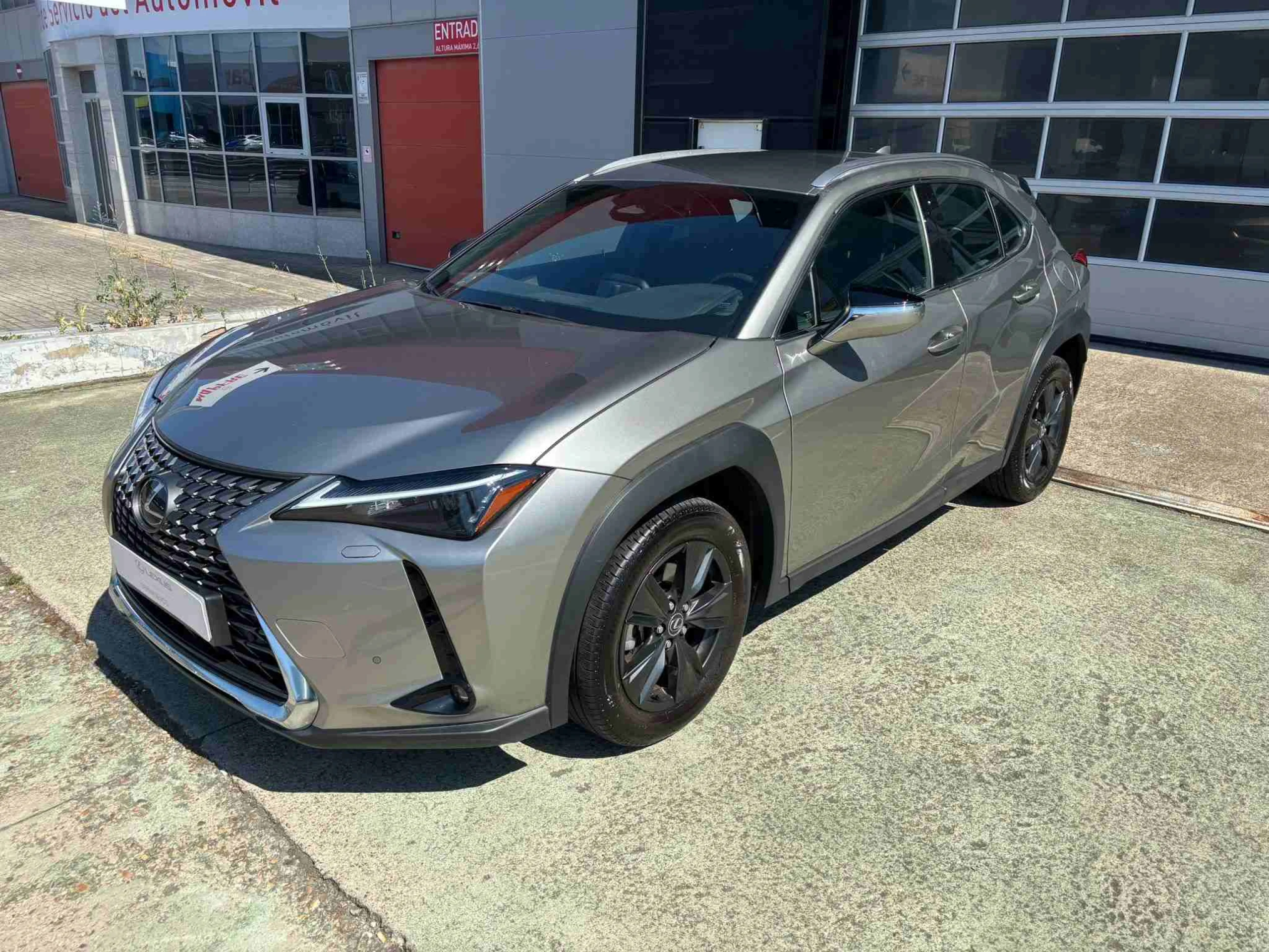 Lexus UX300h UX+ - Foto 1