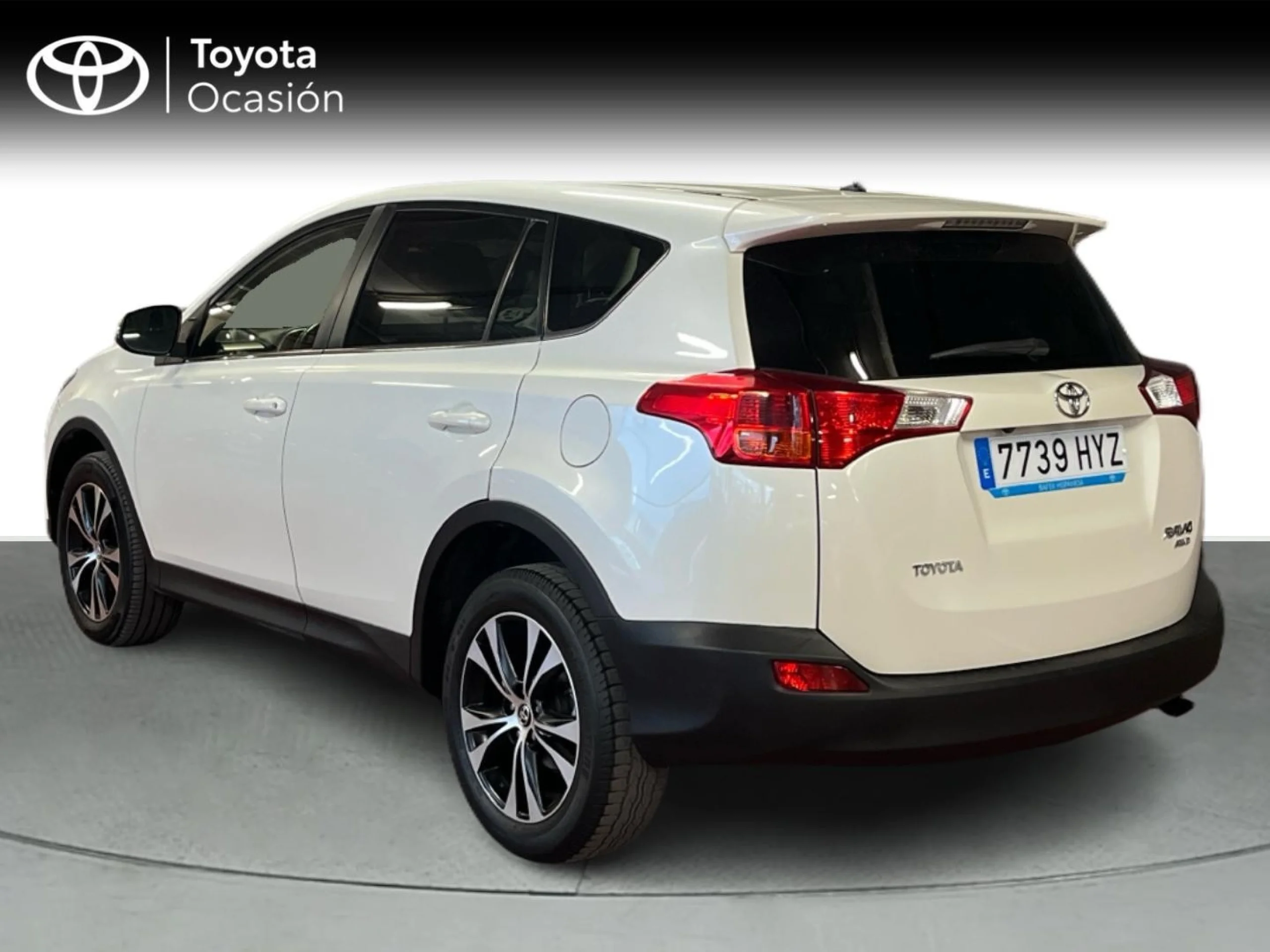 Toyota RAV 4 AWD 120D ADVANCE PACK 20 ANIVERSARIO+GO - Foto 3