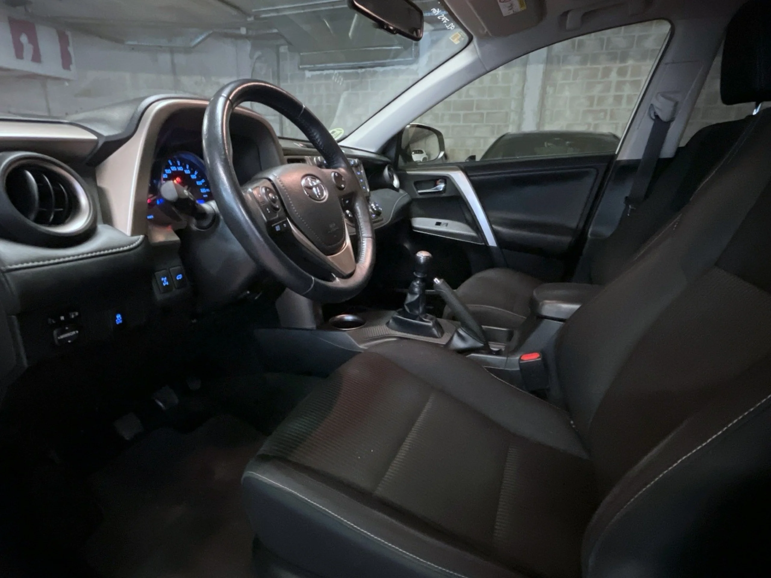 Toyota RAV 4 AWD 120D ADVANCE PACK 20 ANIVERSARIO+GO - Foto 8