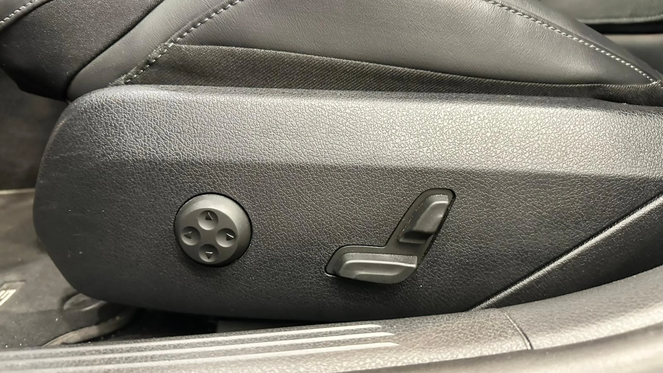 Mercedes-Benz C 220 C220 CDI 9G-Tronic AMG - Foto 11