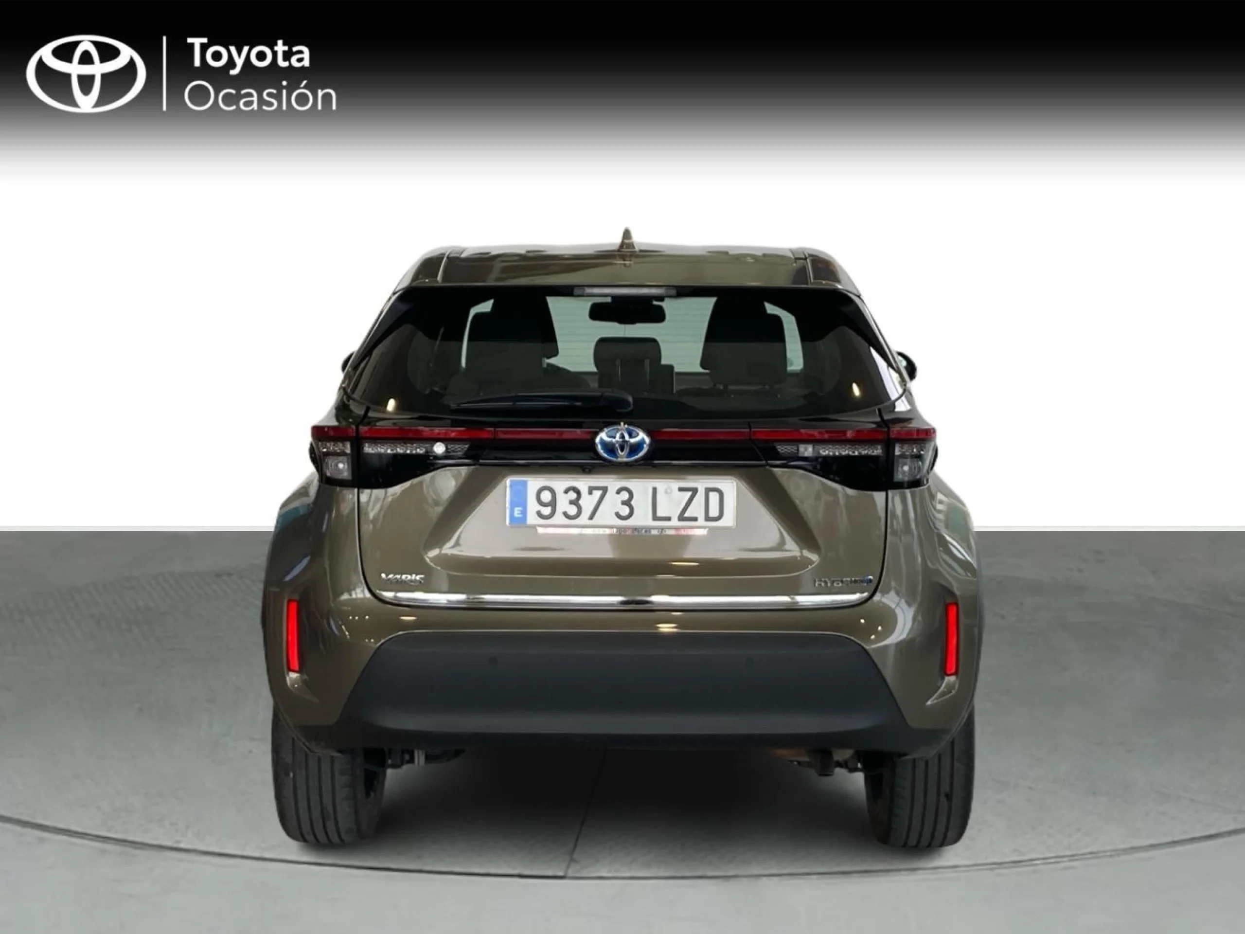 Toyota Yaris Cross 120H Active Tech + Pack Confort - Foto 11