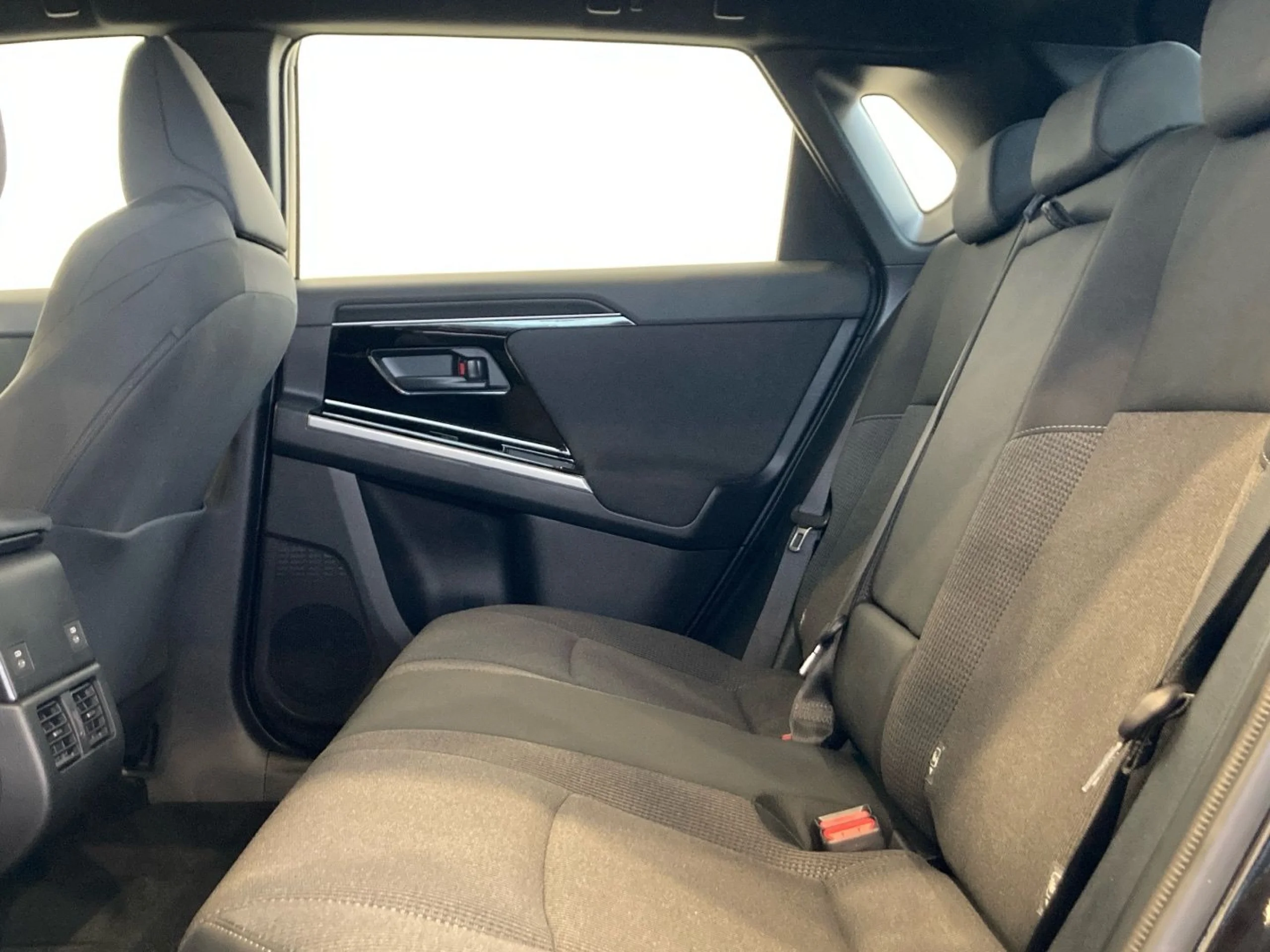 Toyota Bz4x 200E 4x2 Advance - Foto 11