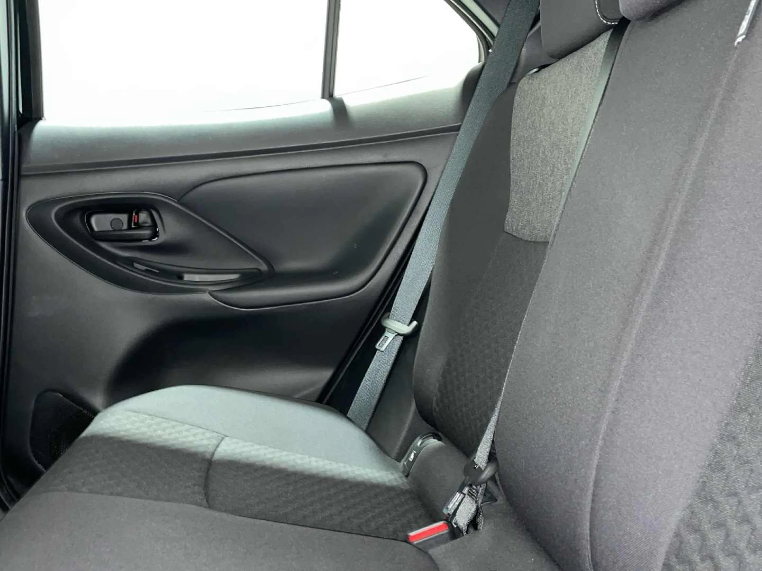 Toyota Yaris Cross 130H Active Plus - Foto 9