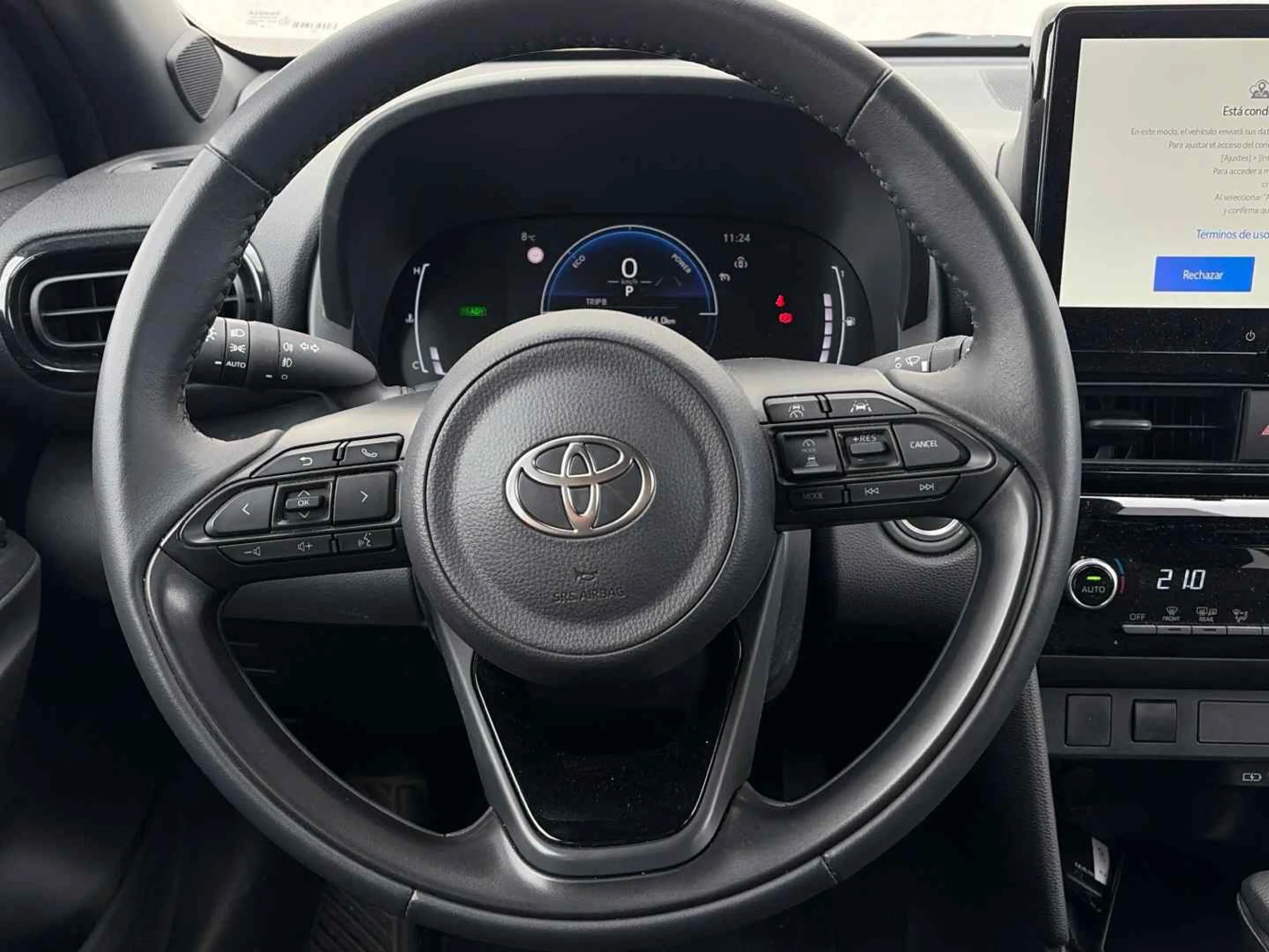 Toyota Yaris Cross 130H Active Plus - Foto 14