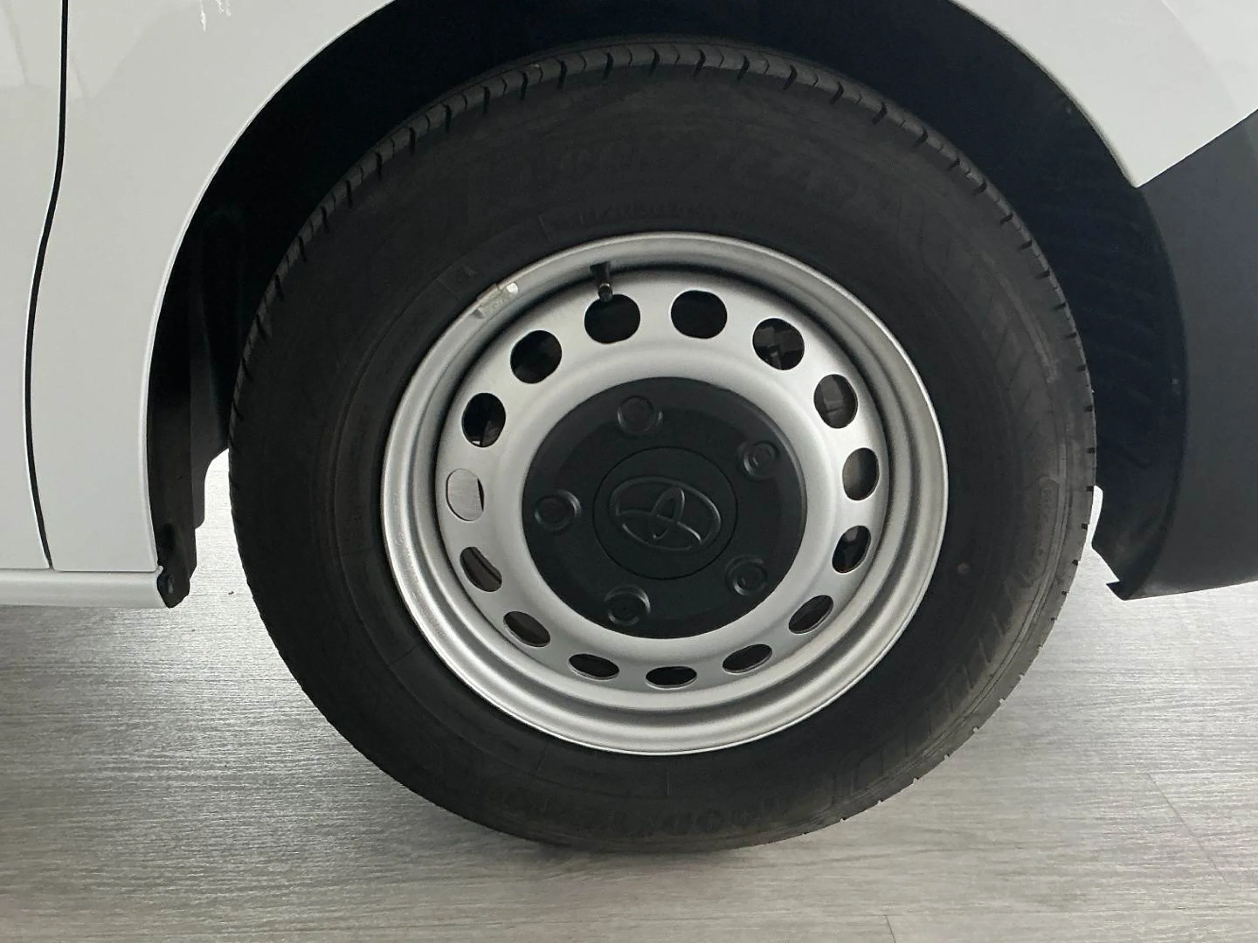 Toyota Proace Van 1.5D 120CV 6MT GX L1 - Foto 7