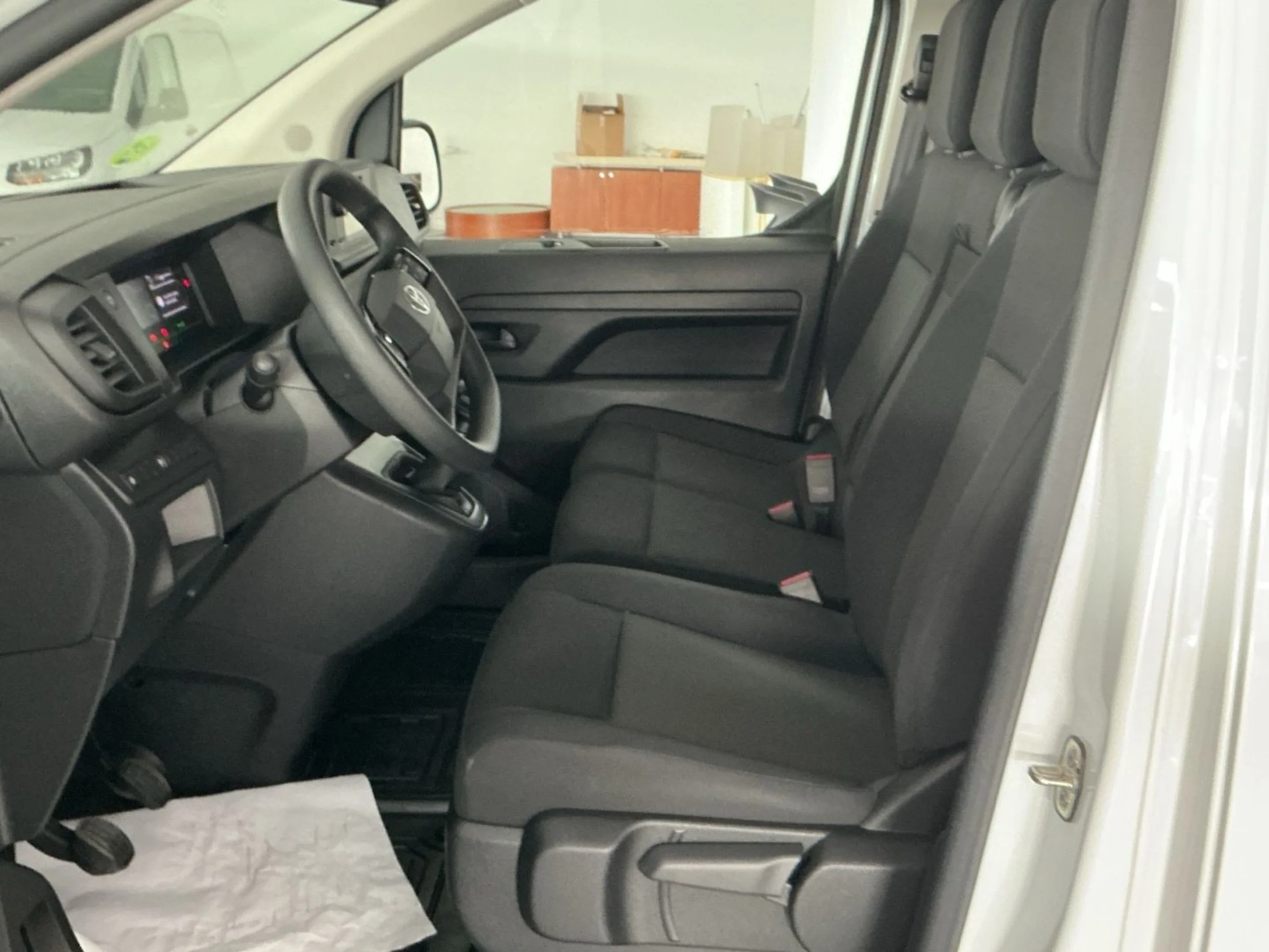 Toyota Proace Van 1.5D 120CV 6MT GX L1 - Foto 11