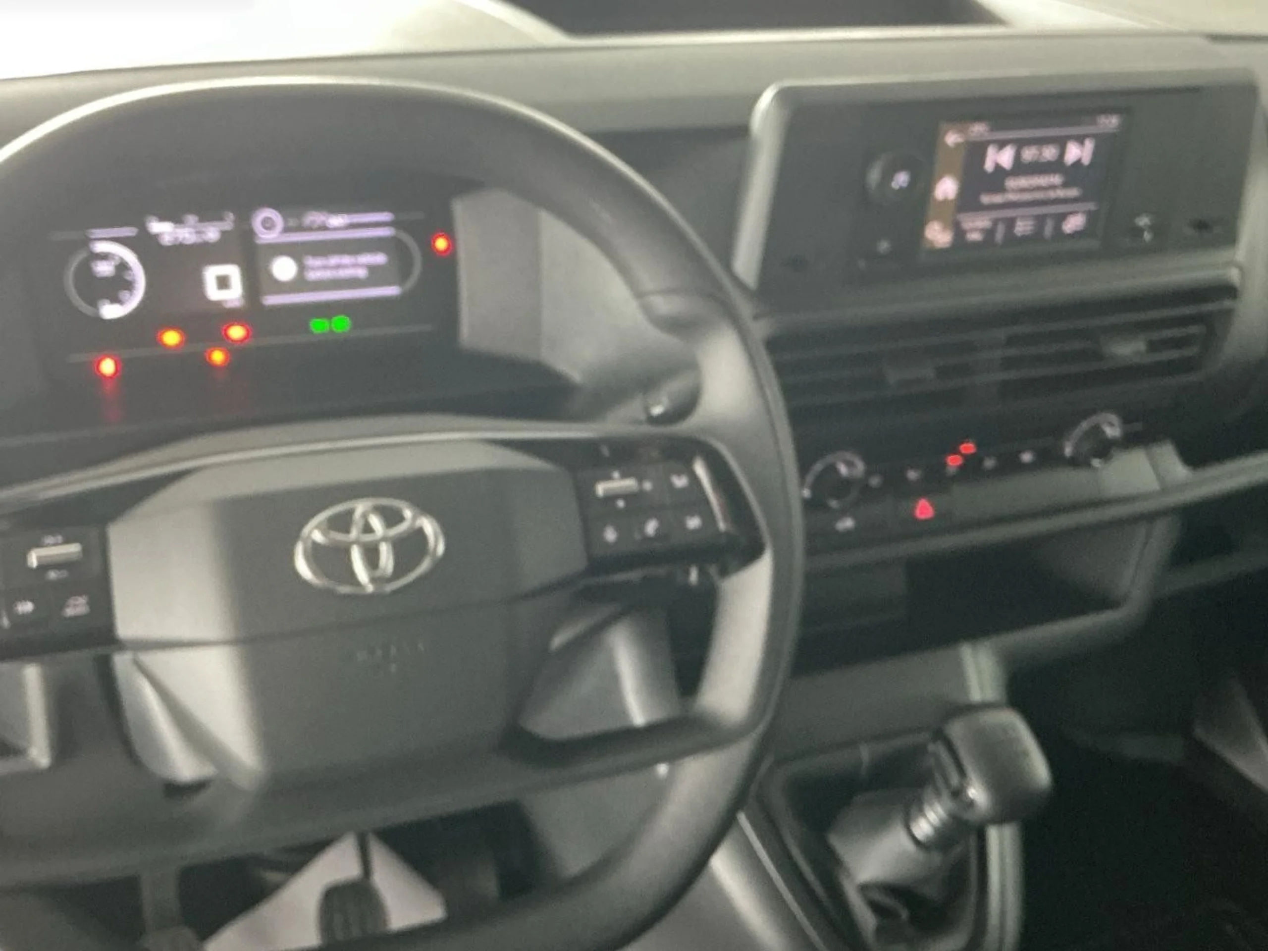 Toyota Proace Van 1.5D 120CV 6MT GX L1 - Foto 12