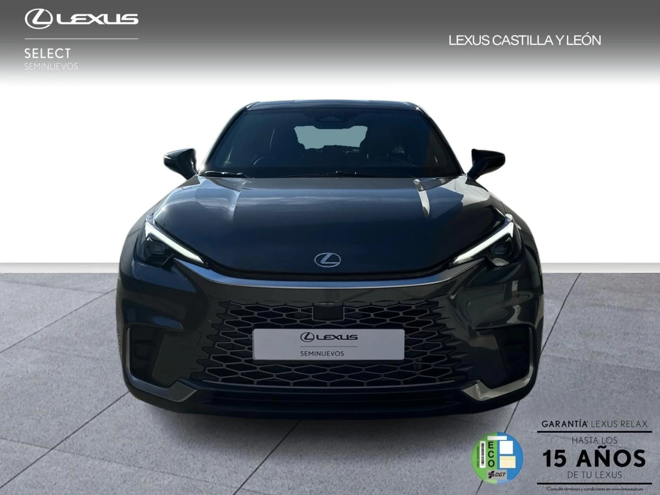 Lexus LBX EMOTION + - Foto 2
