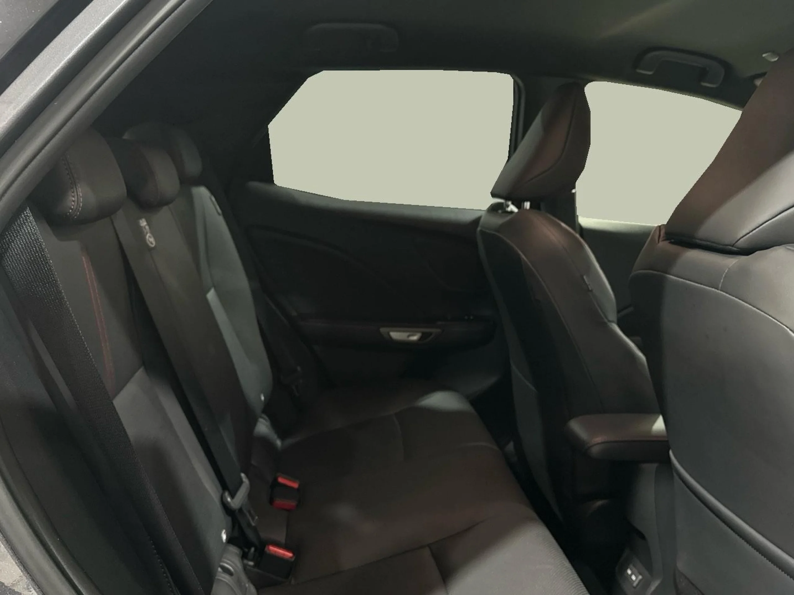 Lexus LBX EMOTION + - Foto 7