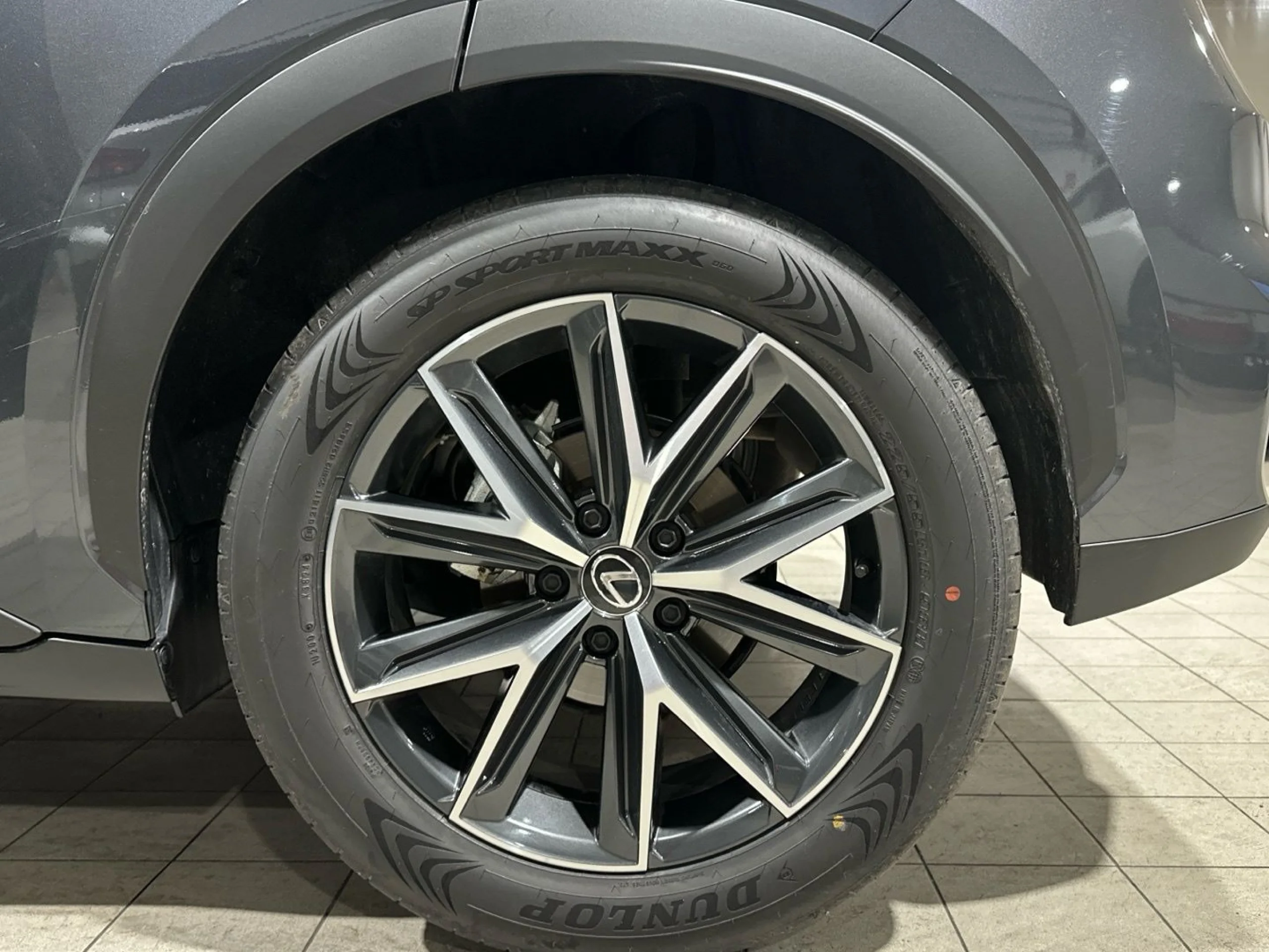 Lexus LBX EMOTION + - Foto 12