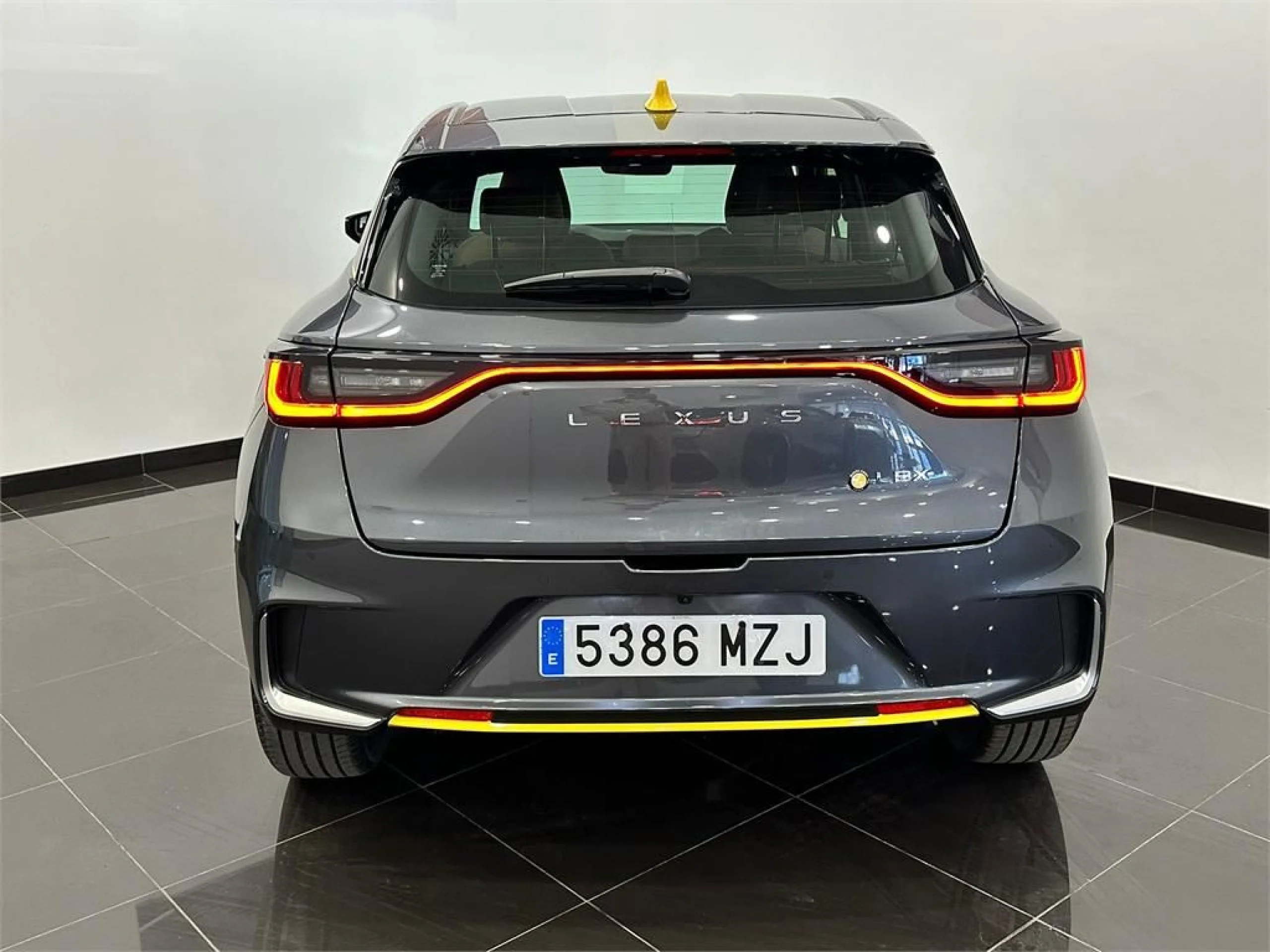 Lexus LBX ELEGANT + PACK MATCH POINT - Foto 3