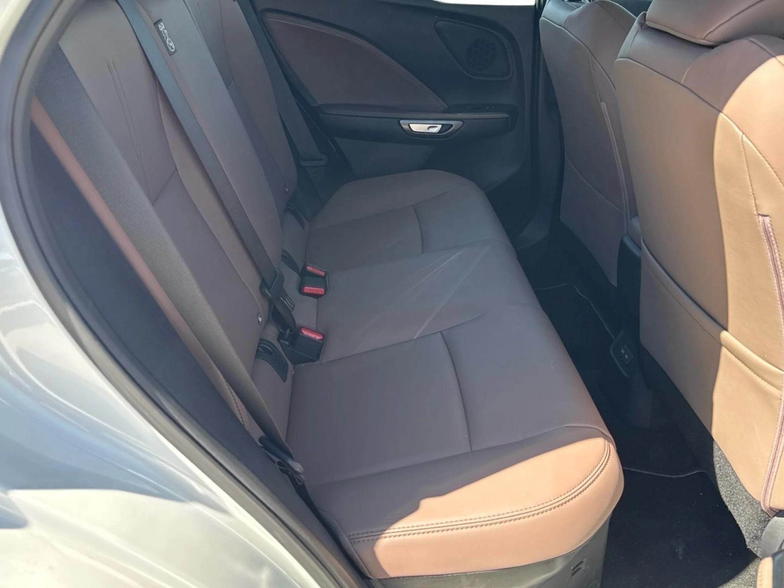 Lexus LBX ELEGANT + - Foto 8