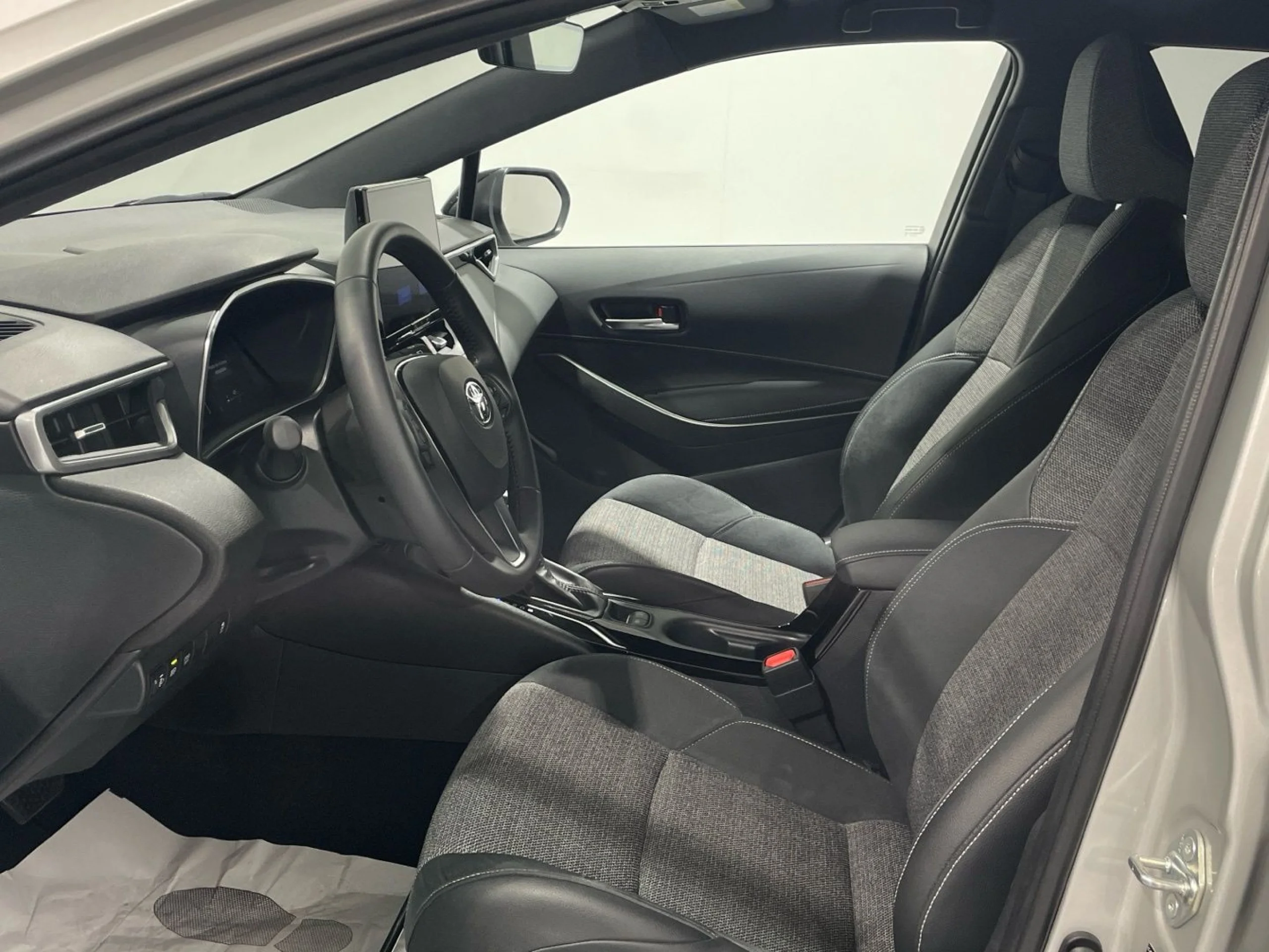 Toyota Corolla Touring Sport Style 140H - Foto 12