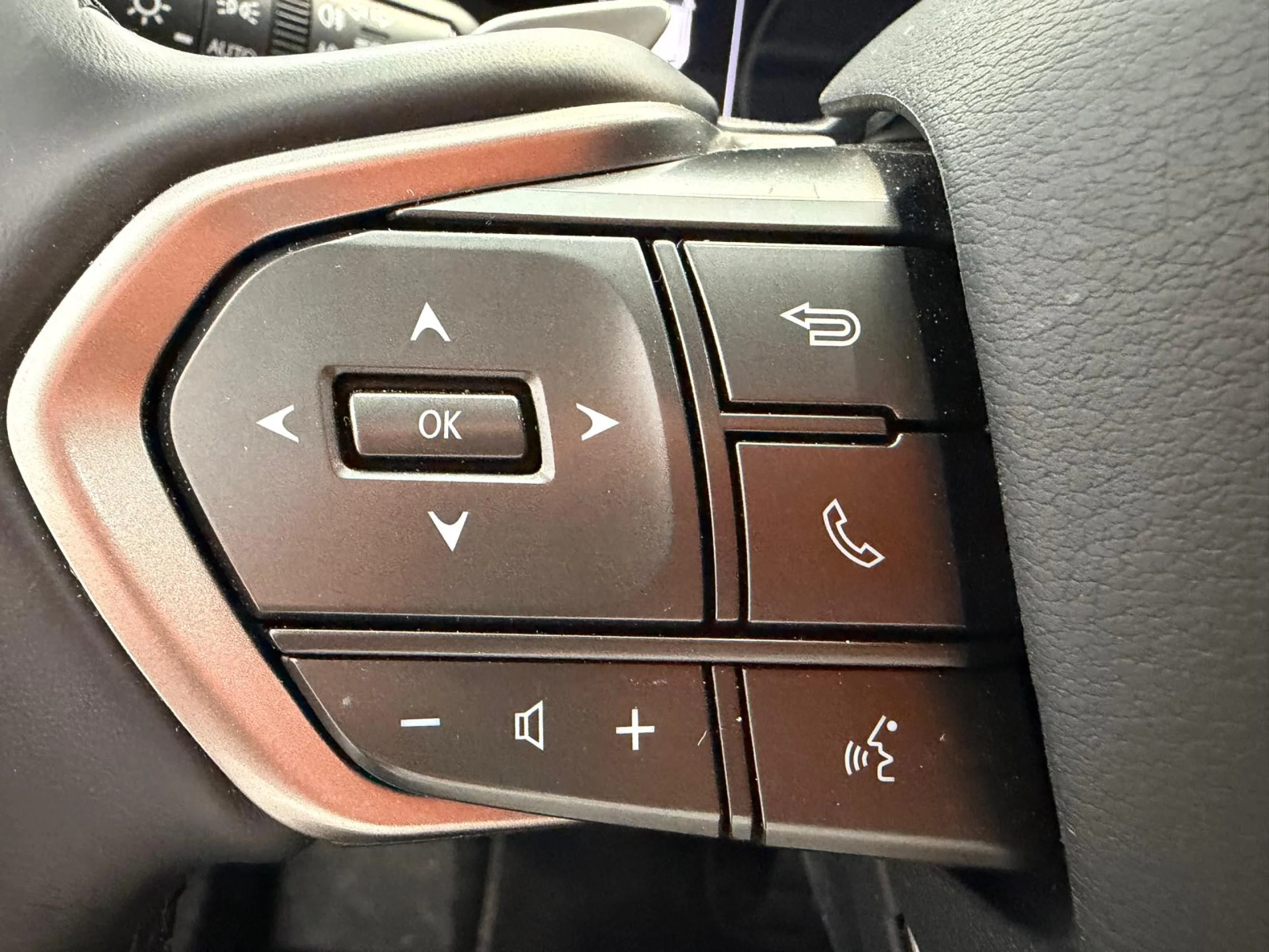 Lexus NX 450h+ NX450H + PREMIUM + 4WD - Foto 10