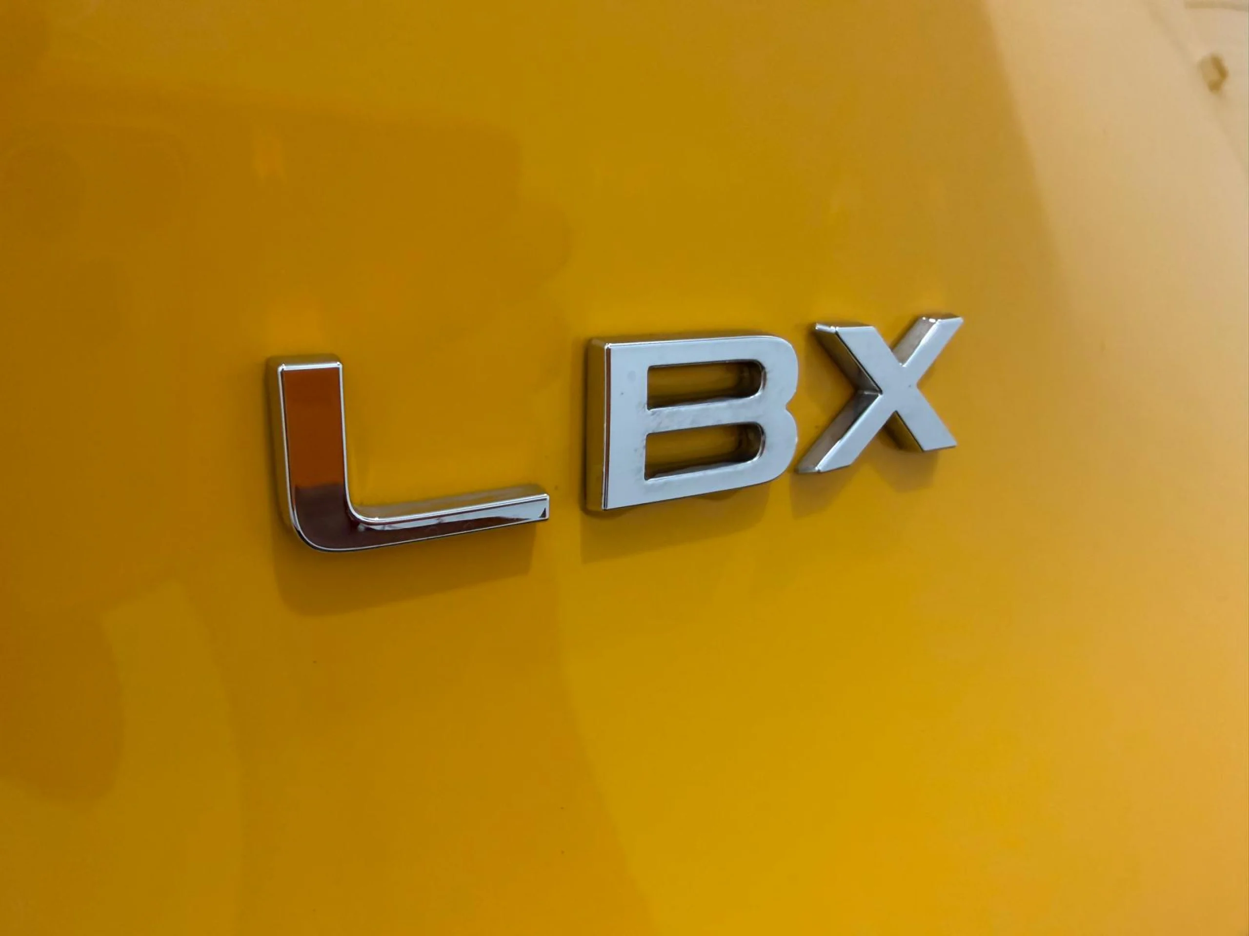 Lexus LBX EMOTION+ - Foto 14