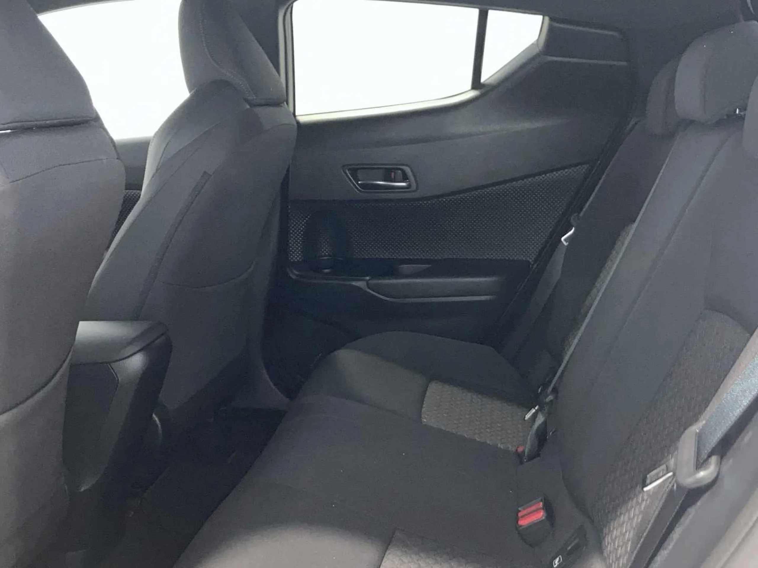 Toyota C-HR 125H Advance - Foto 8