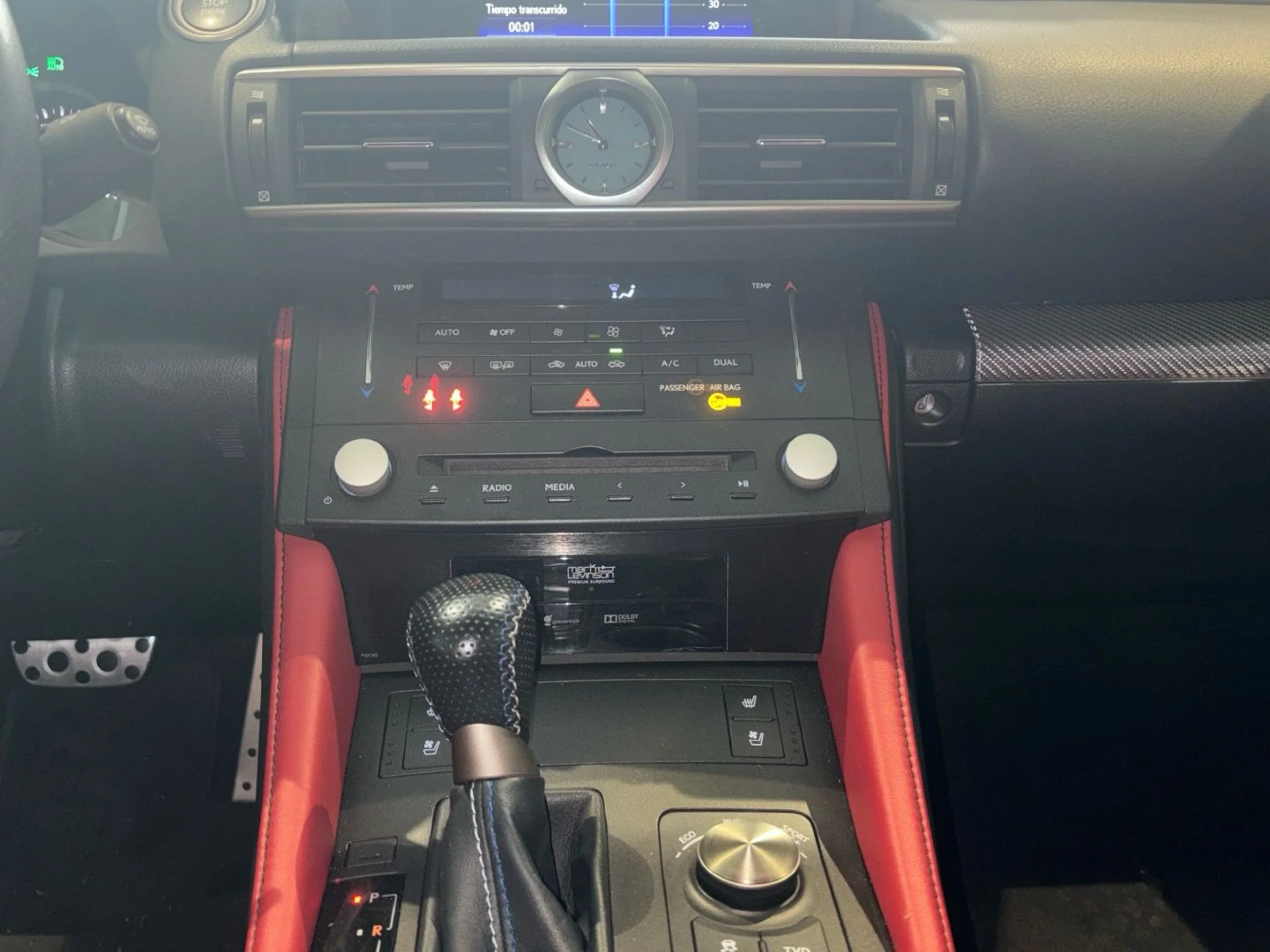 Lexus RC F LUXURY - Foto 8