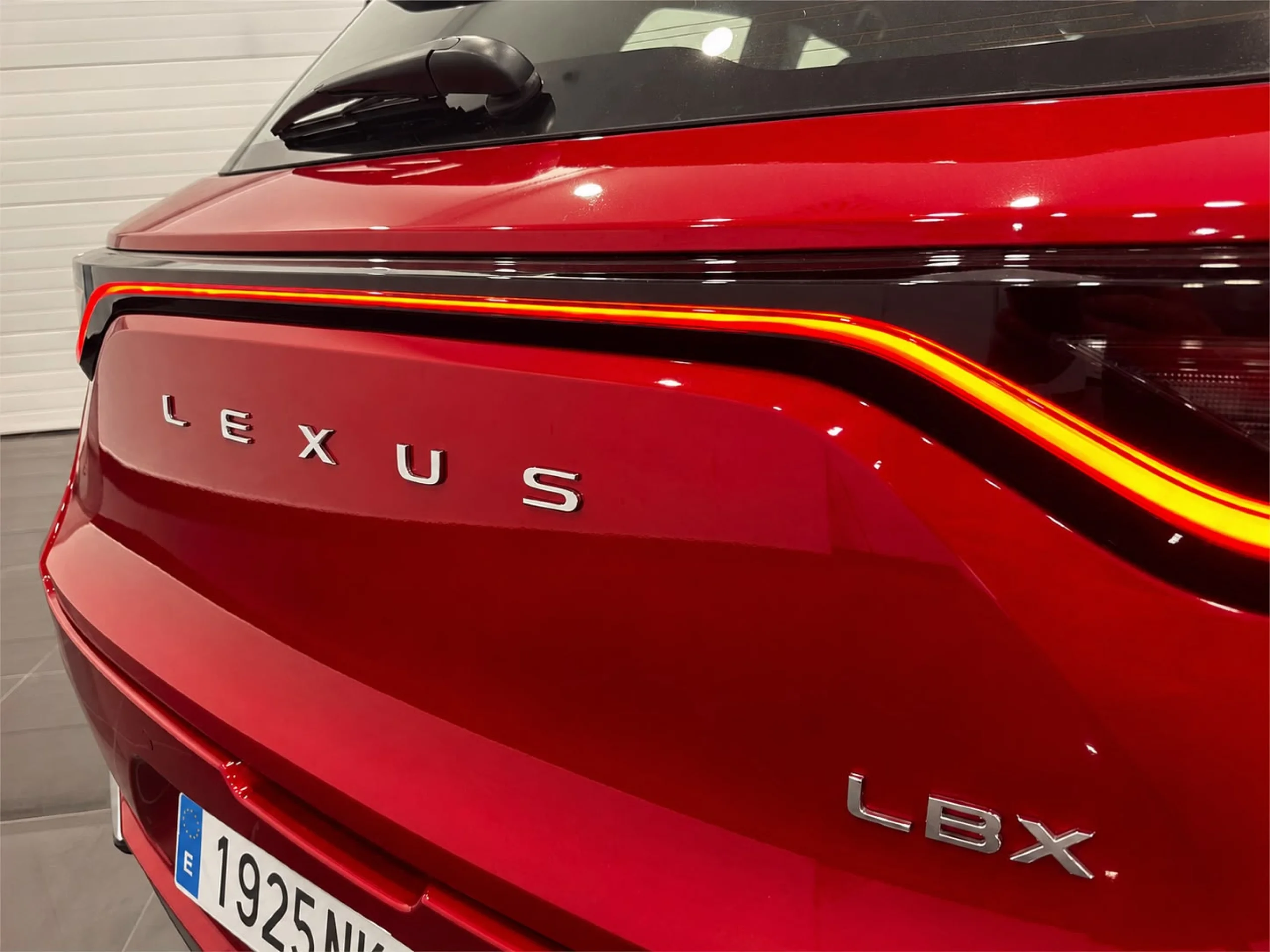 Lexus LBX ELEGANT 1.5L HEV - Foto 4