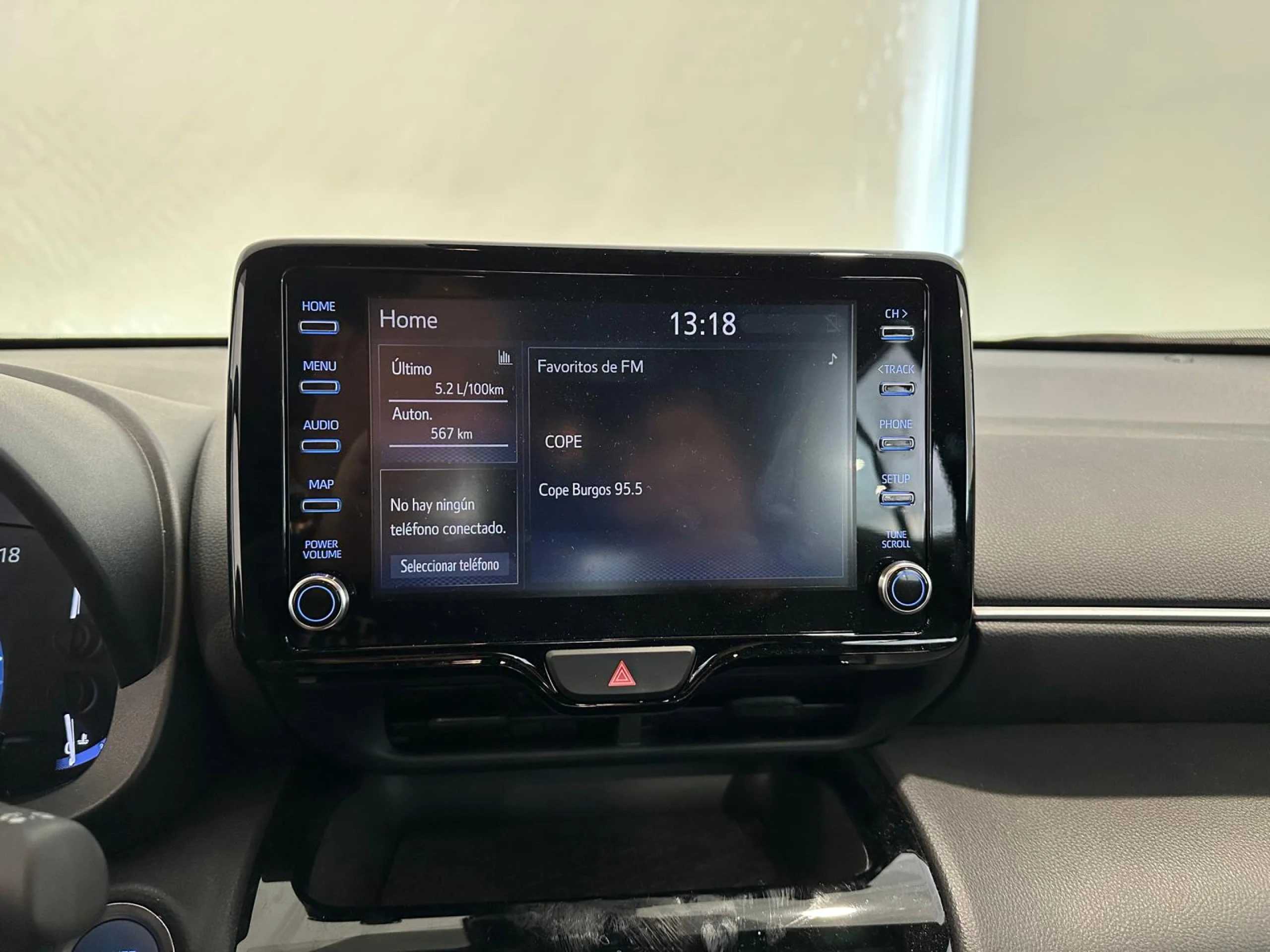 Toyota Yaris Cross 1.5 120h Active Tech - Foto 8