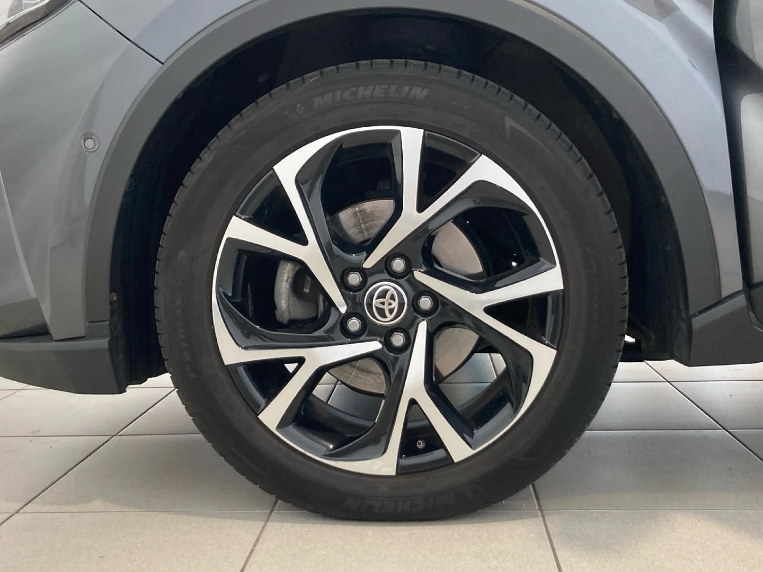 Toyota C-HR 180H Advance Luxury - Foto 6