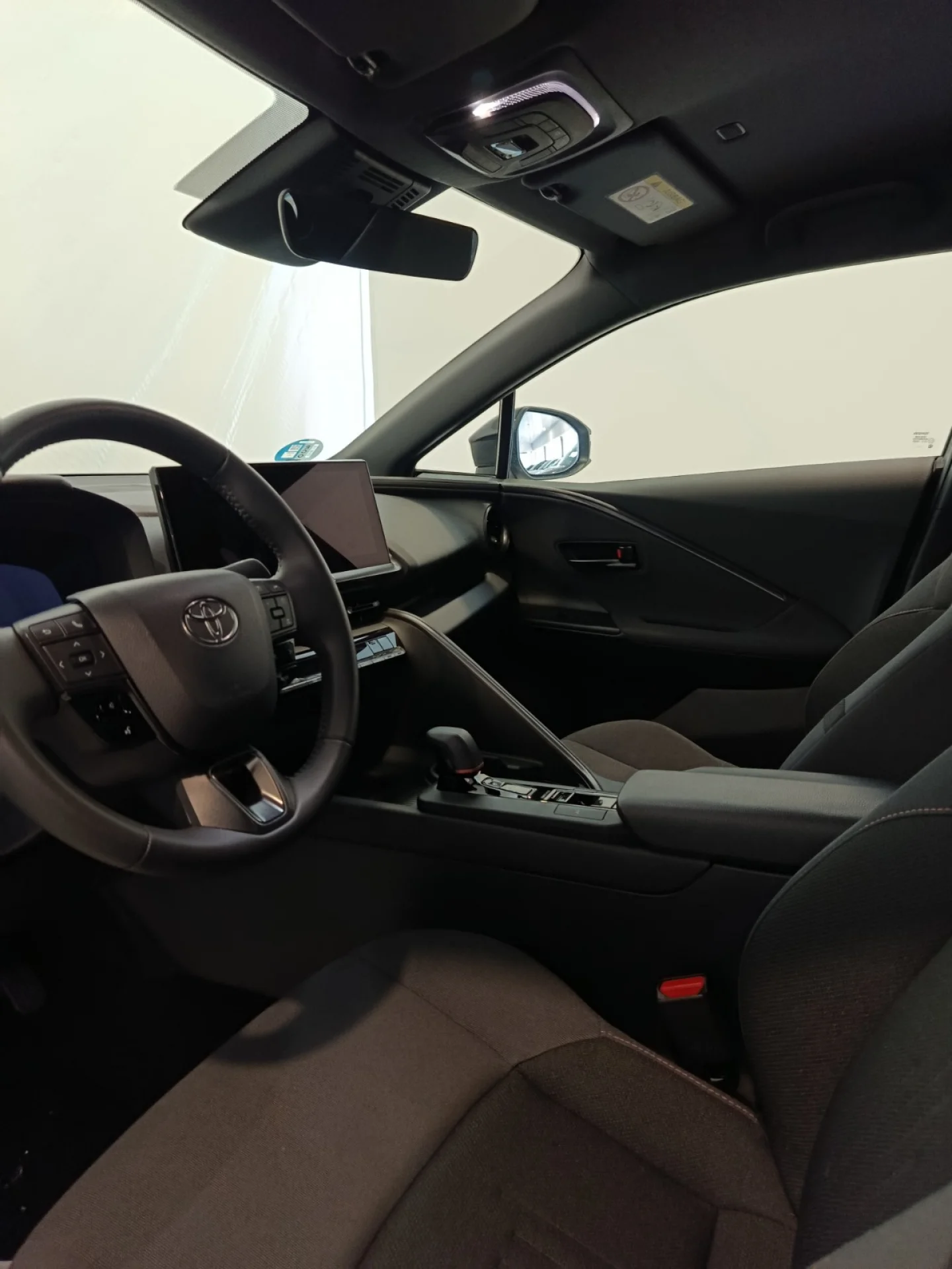 Toyota C-HR 140H Advance - Foto 9