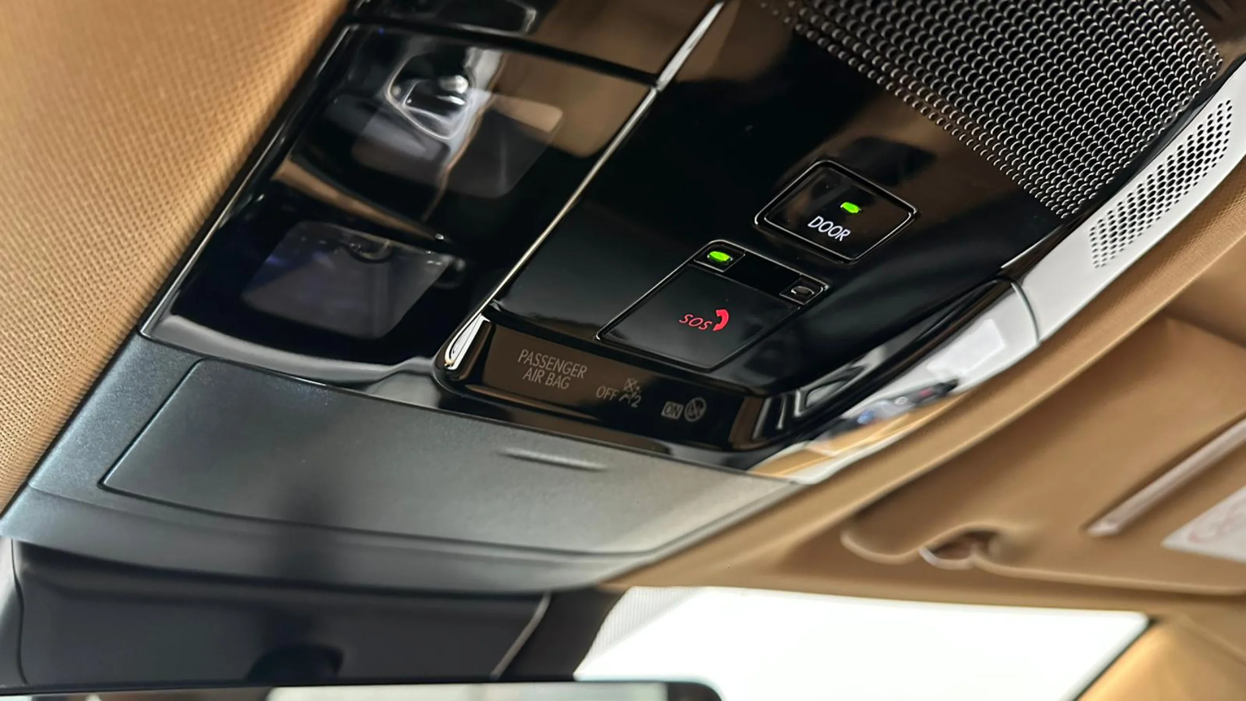 Lexus NX 450h+ NX450H+ PREMIUM + - Foto 30