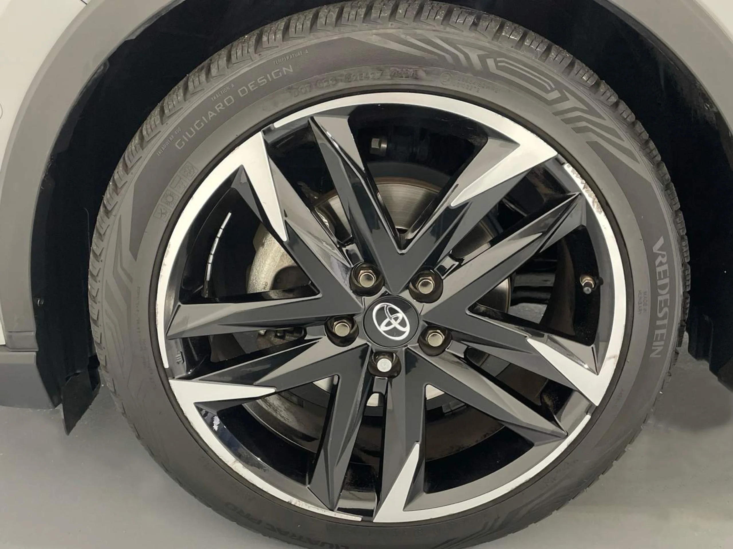Toyota C-HR 180H GR Sport - Foto 6