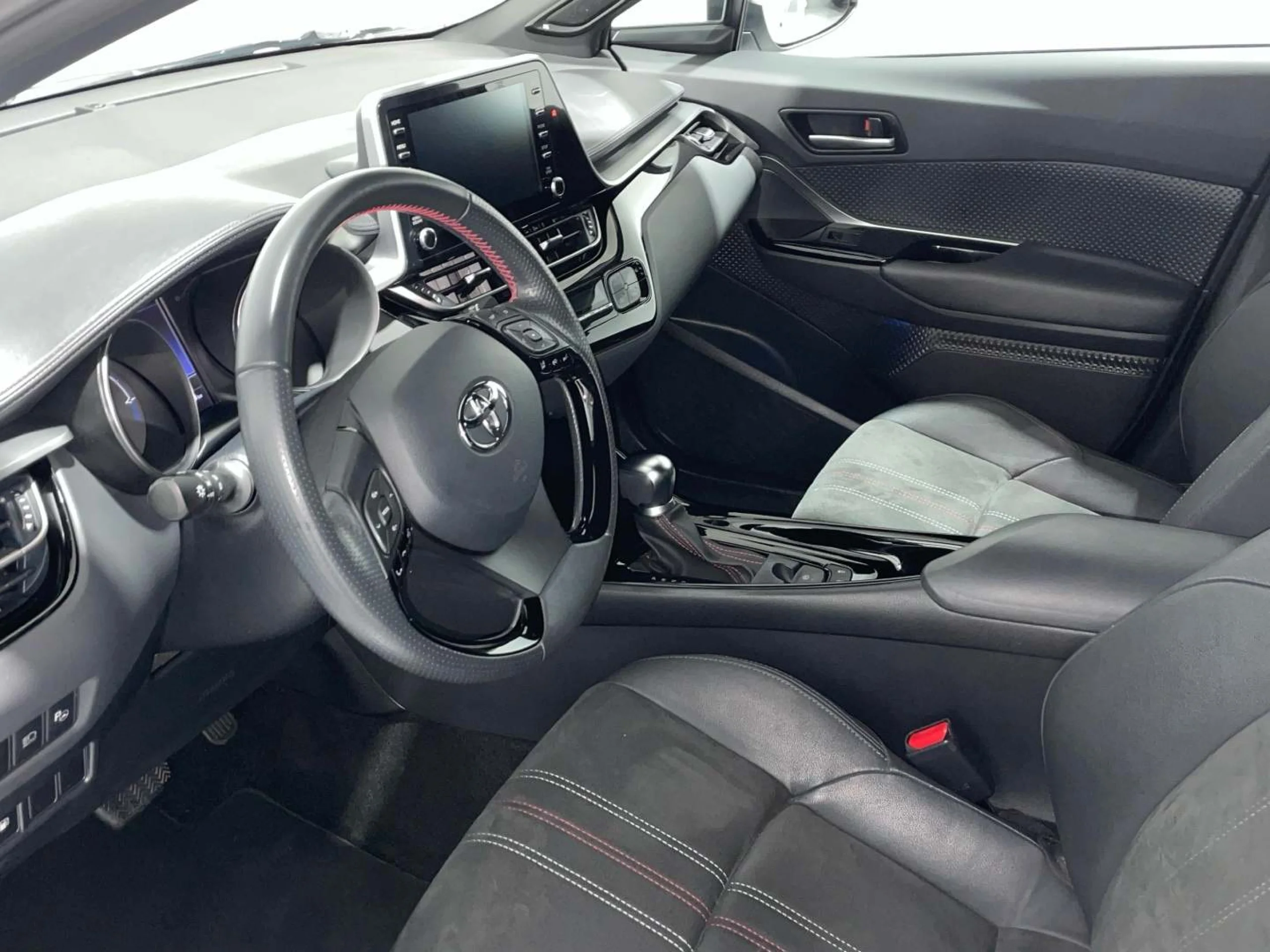 Toyota C-HR 180H GR Sport - Foto 11