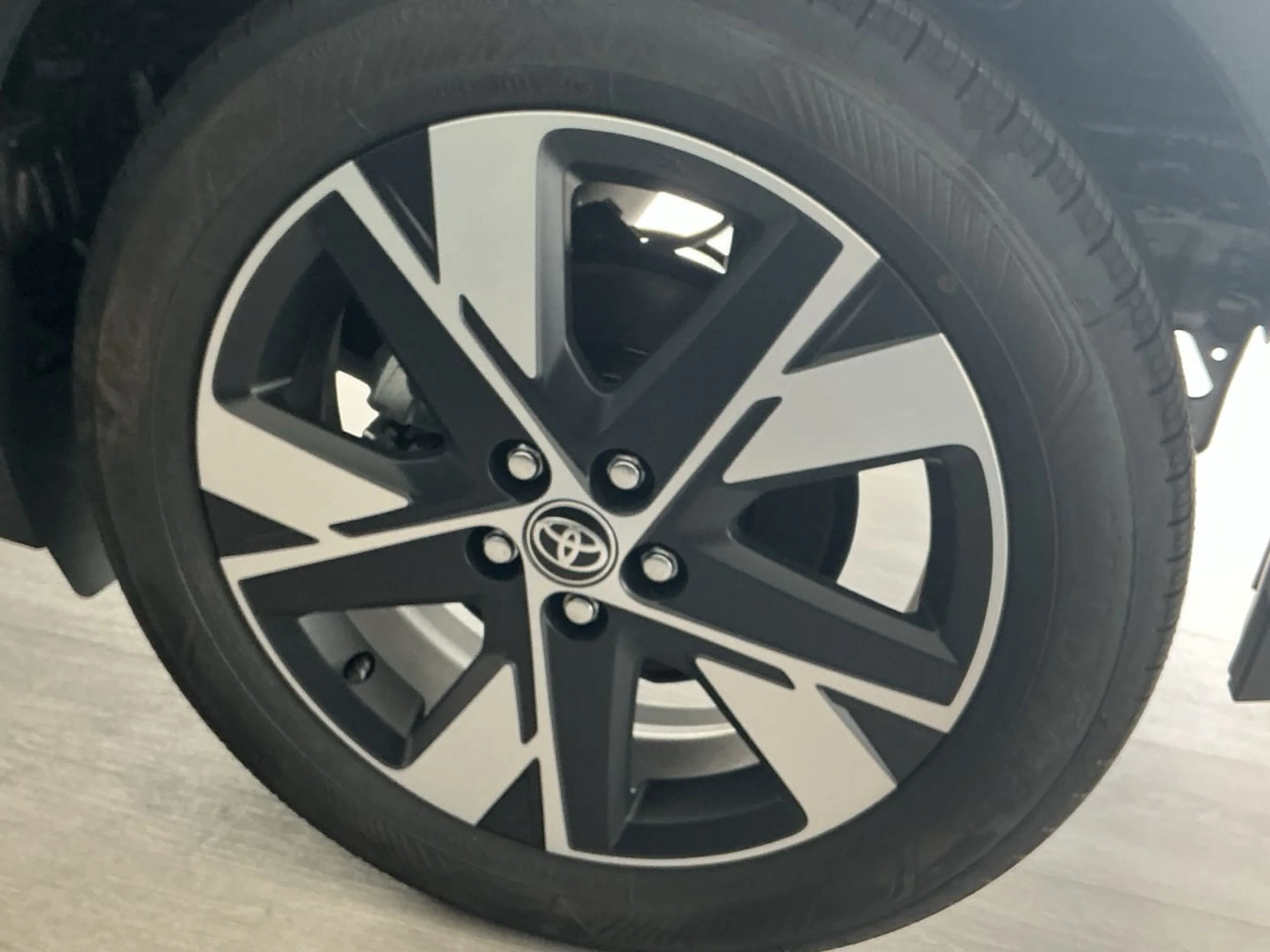 Toyota Aygo X Cross 120H Like - Foto 6