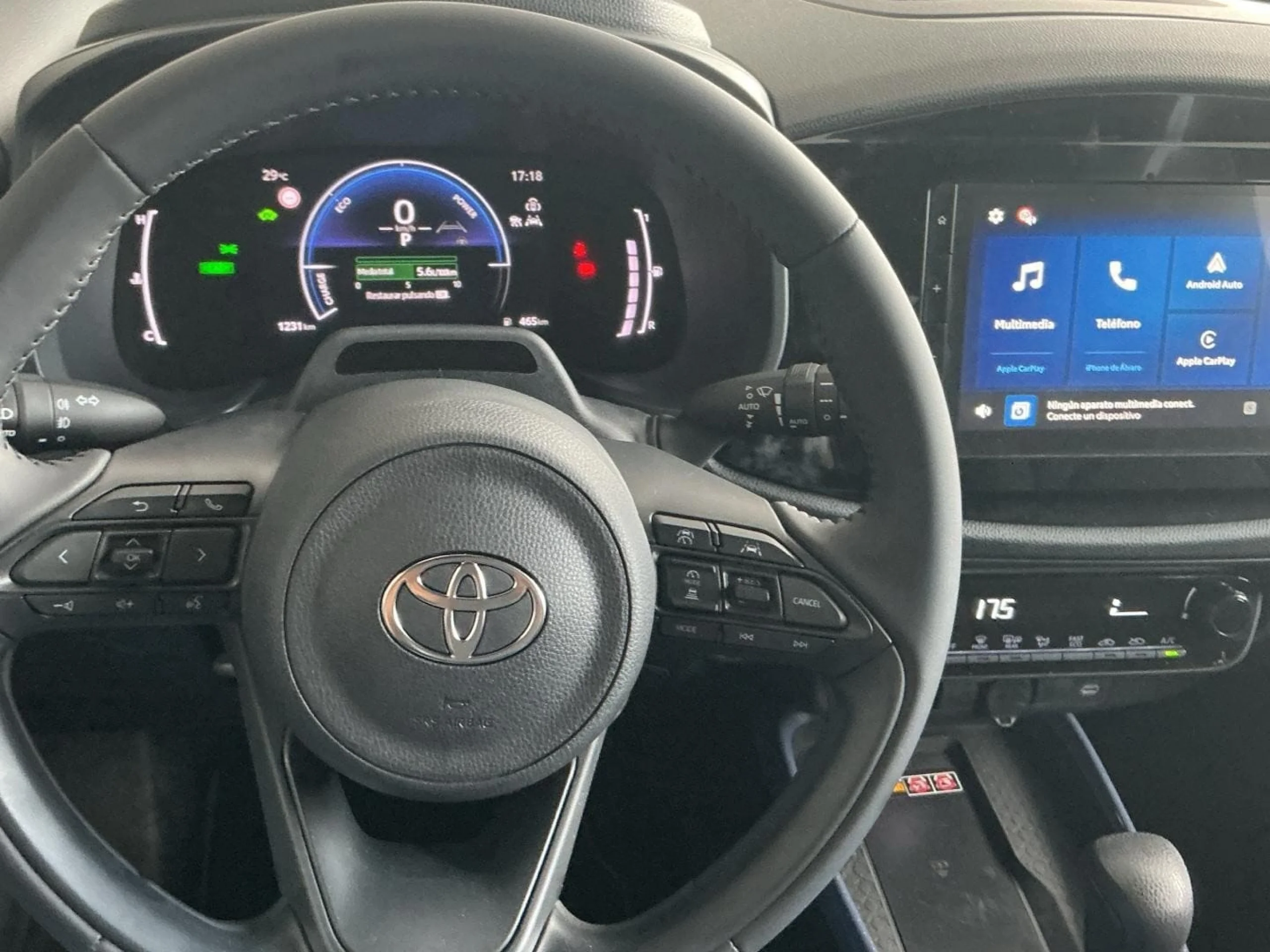 Toyota Aygo X Cross 120H Like - Foto 14