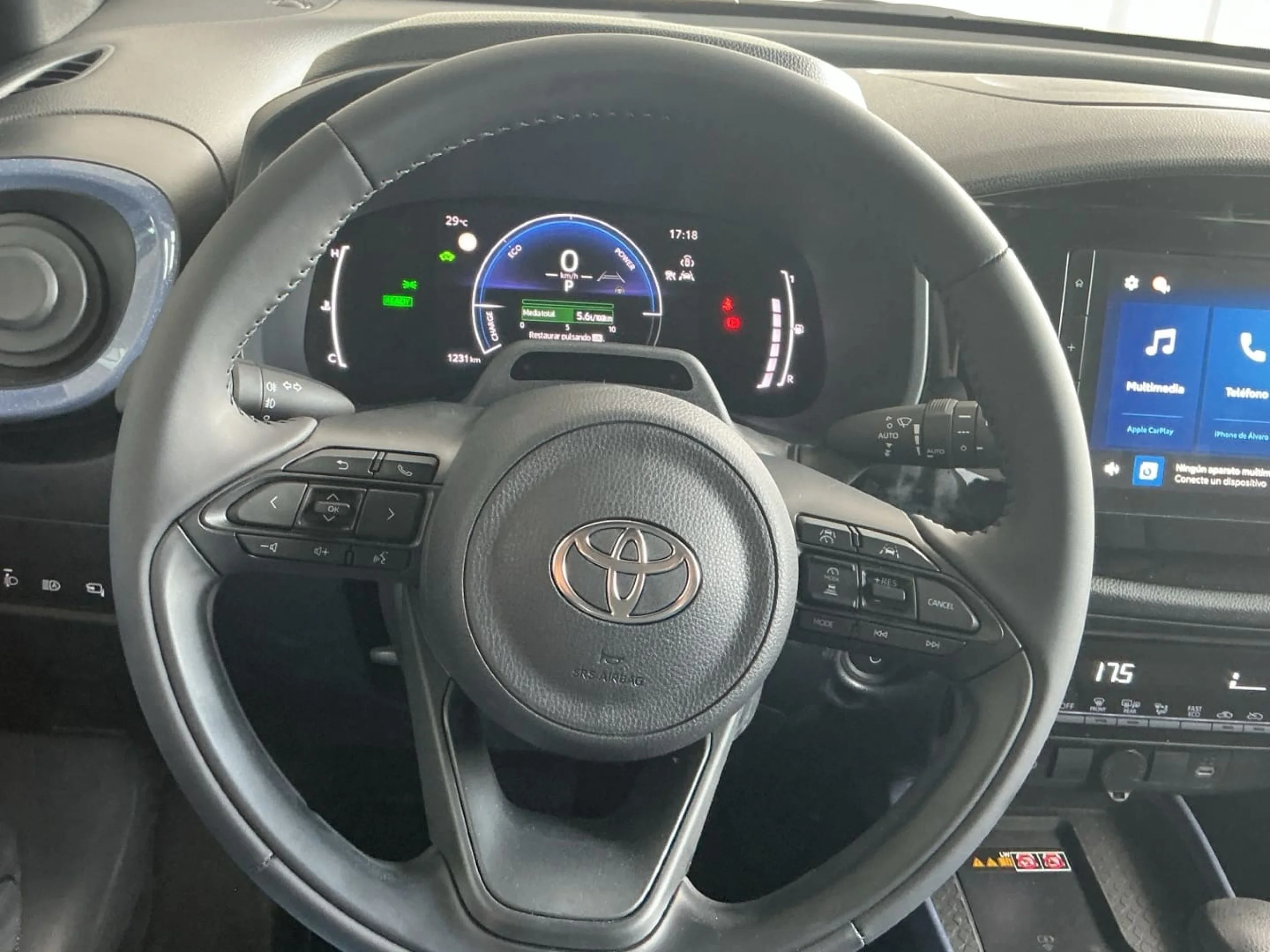 Toyota Aygo X Cross 120H Like - Foto 13