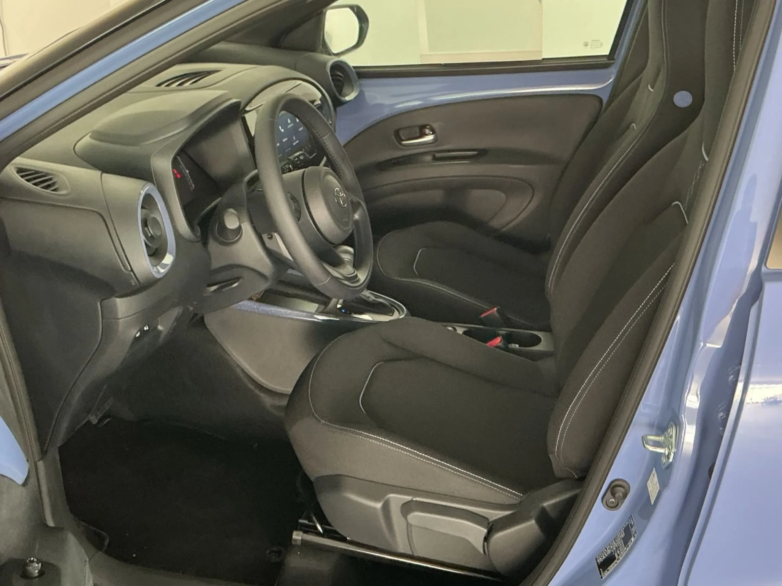 Toyota Aygo X Cross 120H Like - Foto 11