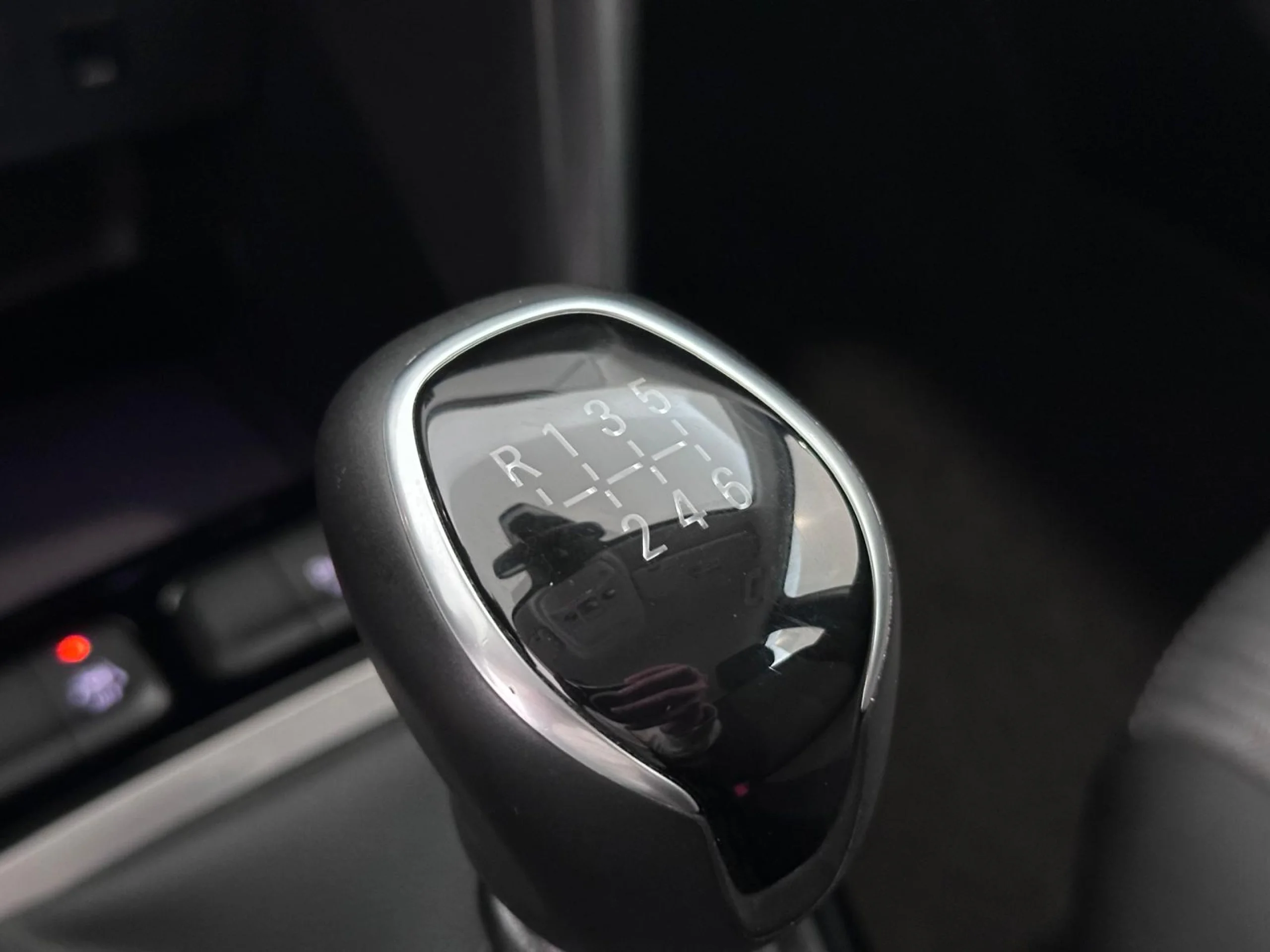 Opel Corsa 1.2T XHL S/S Edition 100 - Foto 6