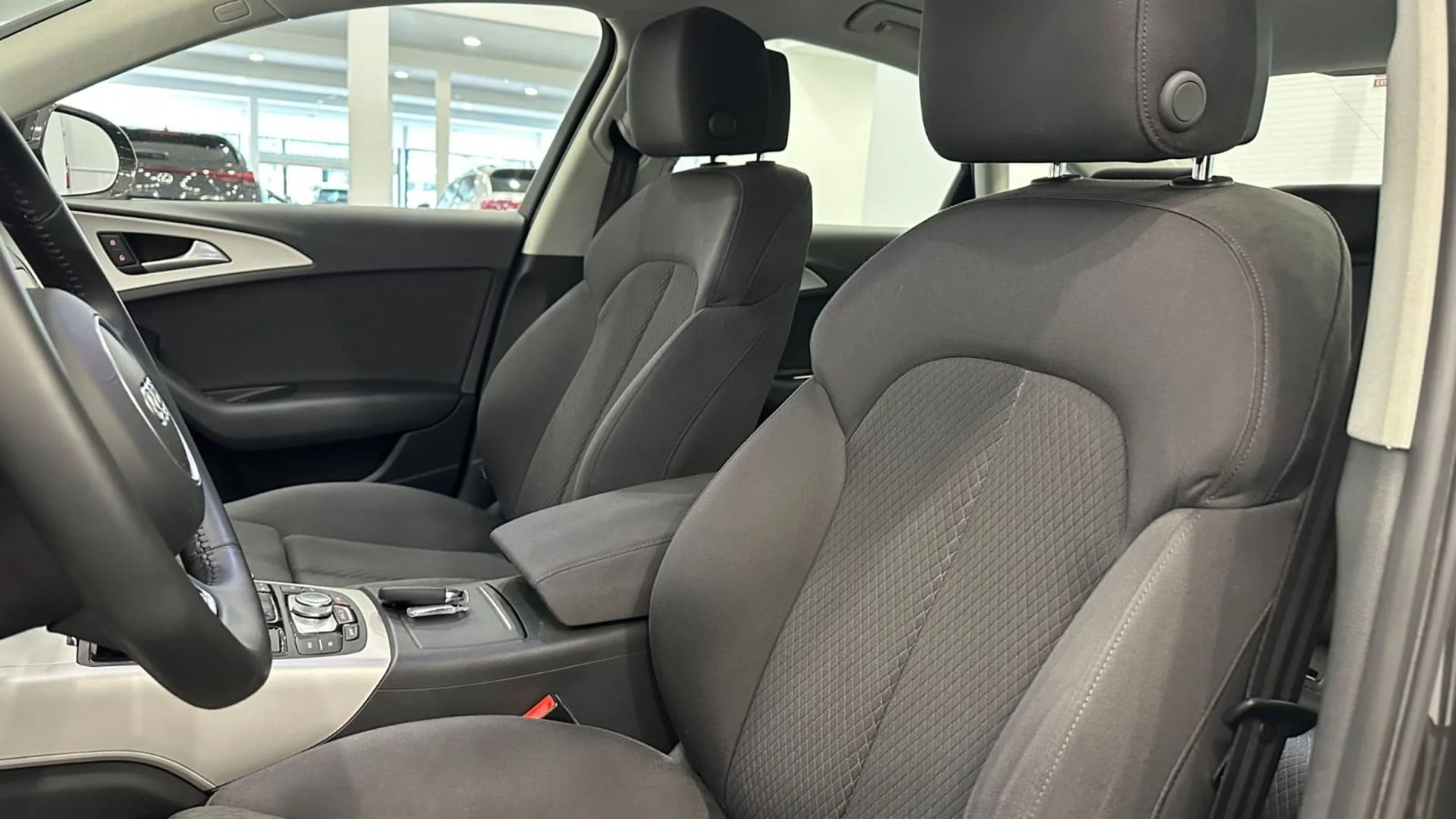 Audi A6 S-Line Edition - Foto 13