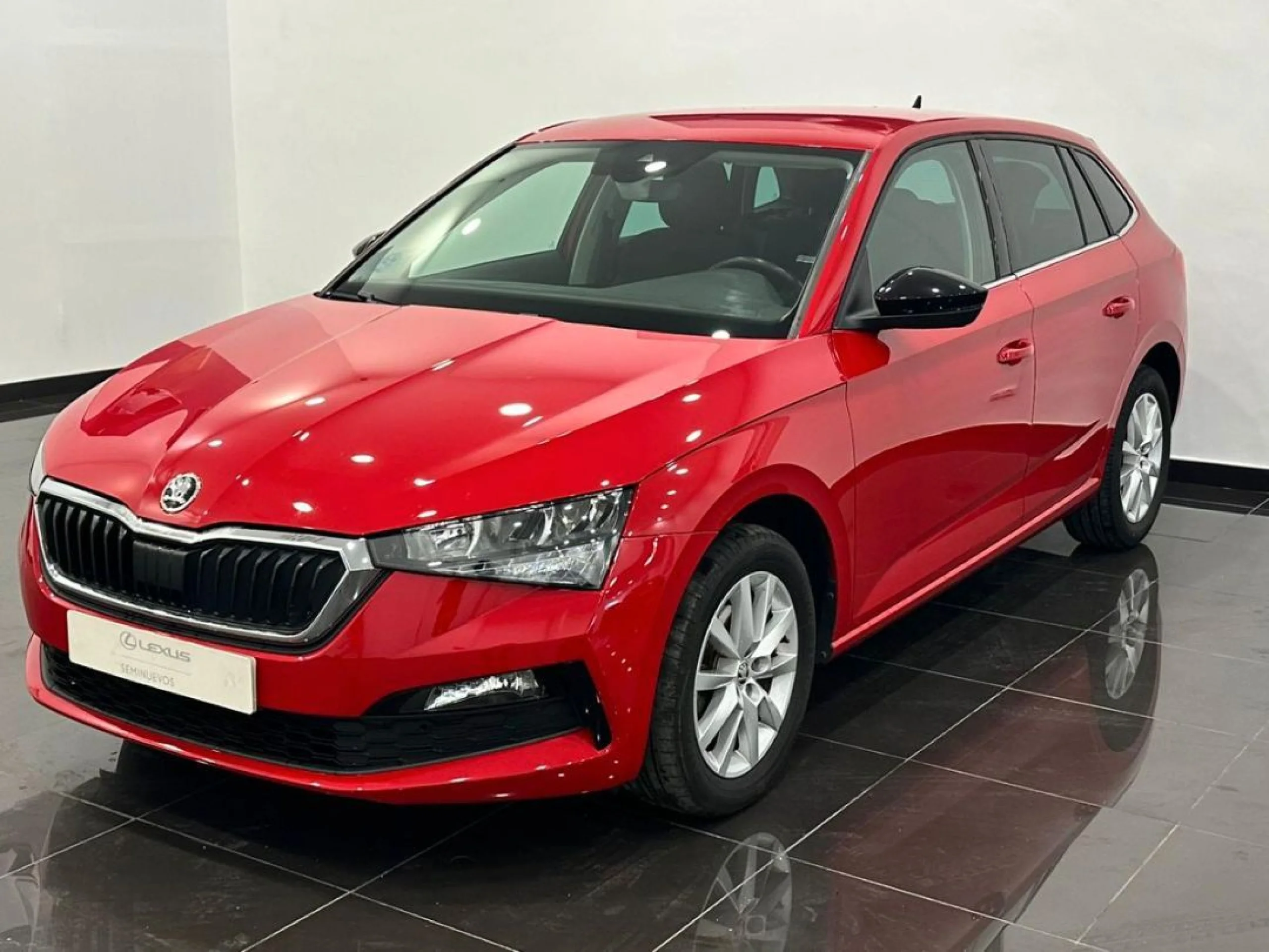 Skoda Scala 1.0 TSI Active - Foto 1