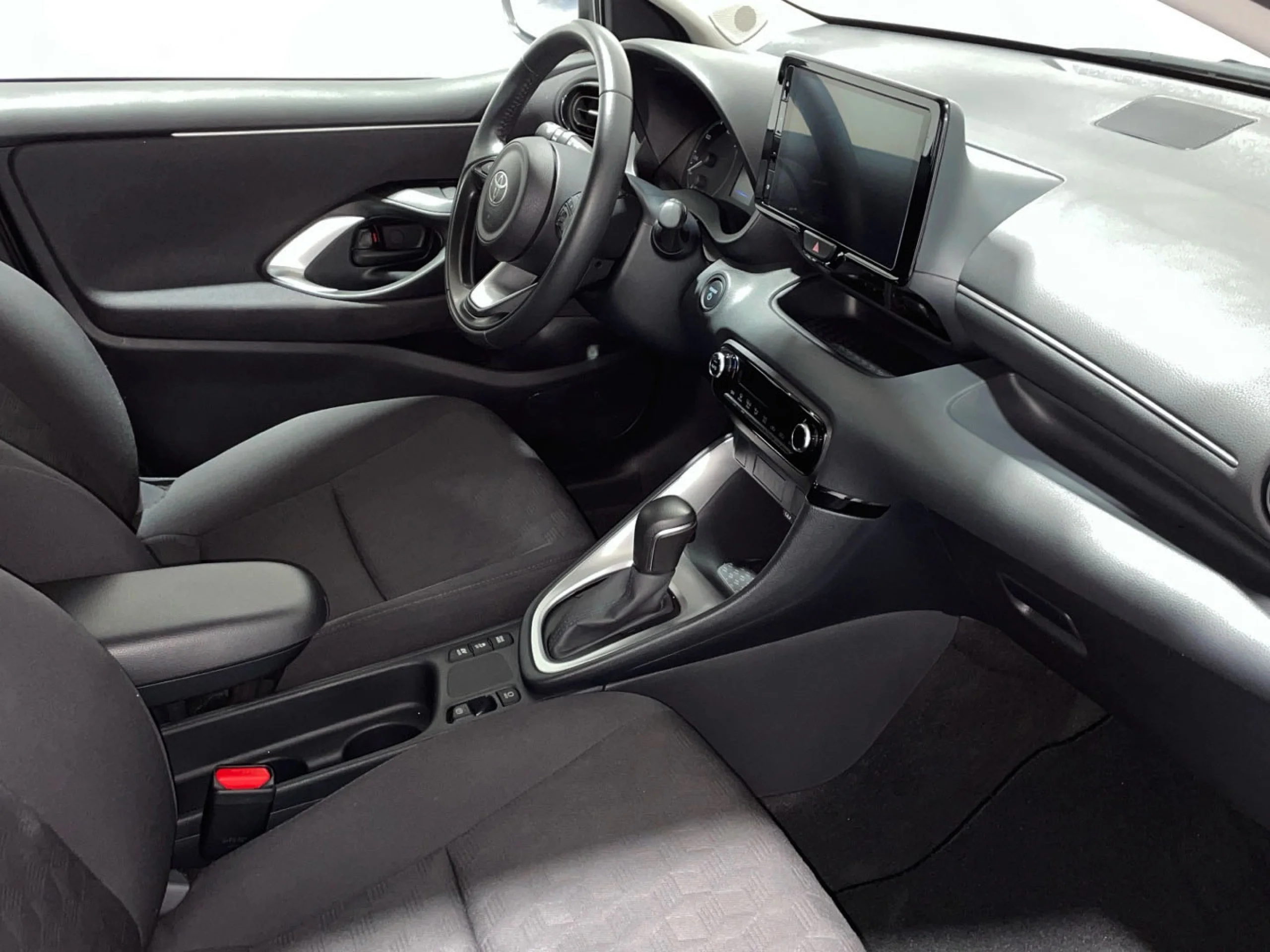 Toyota Yaris Active Plus 120H - Foto 4