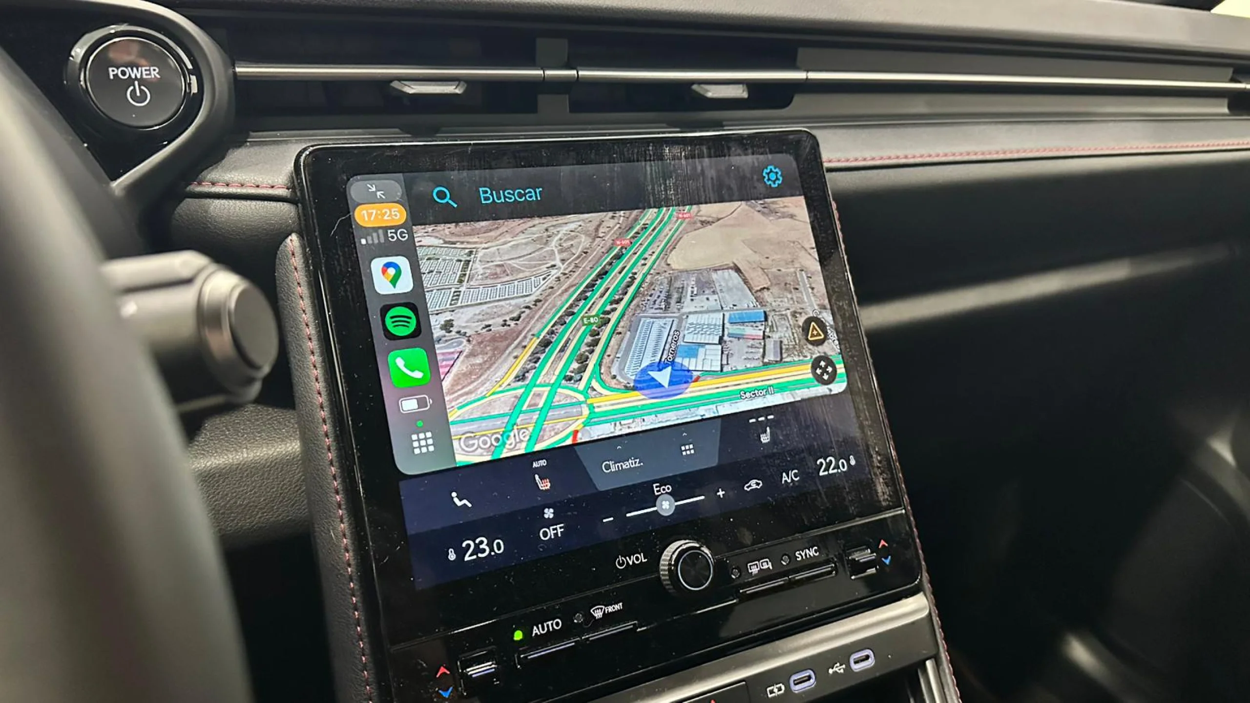 Lexus LBX EMOTION+ - Foto 8