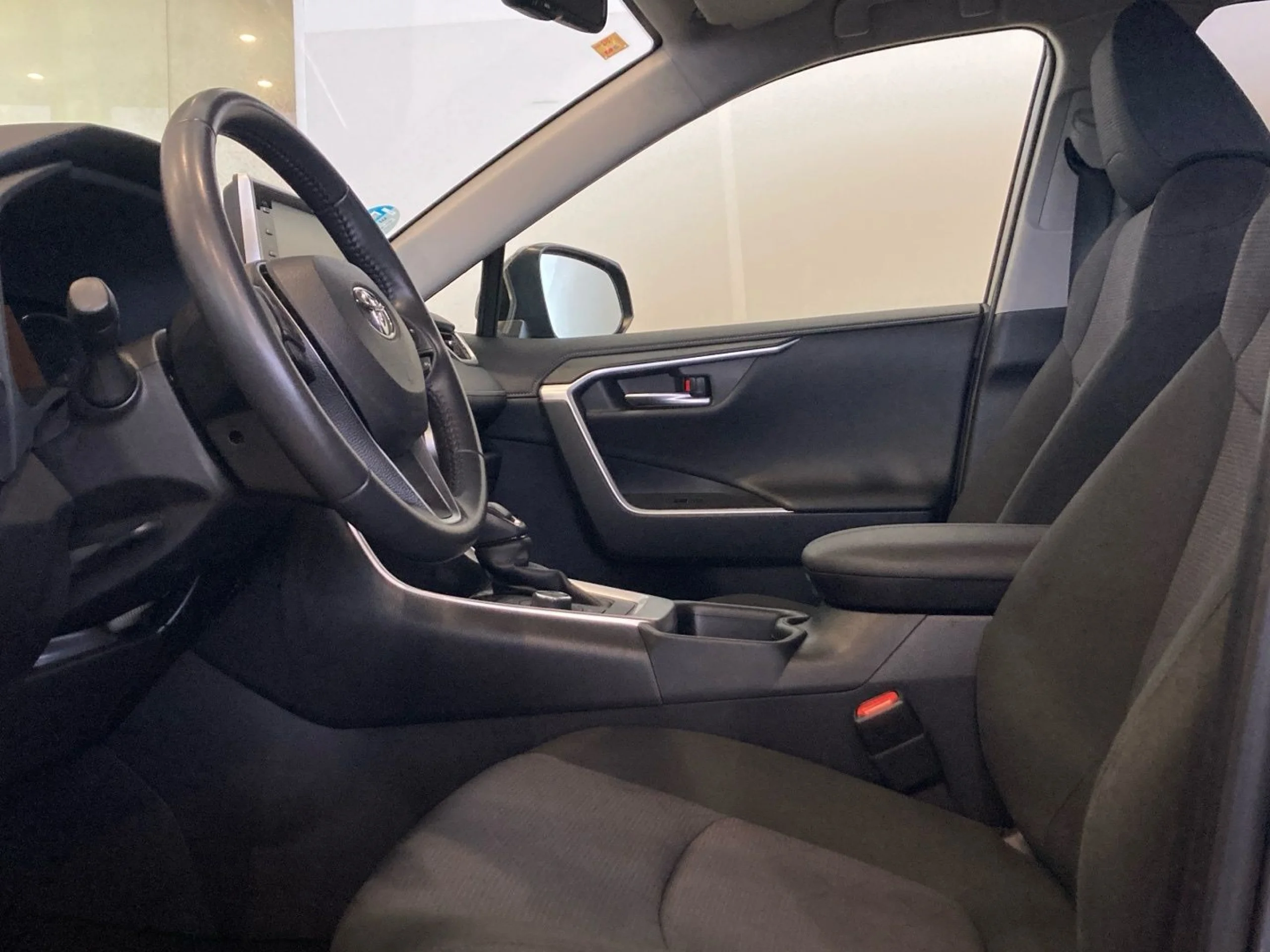 Toyota RAV 4 220H (AWD-i) ADVANCE - Foto 8