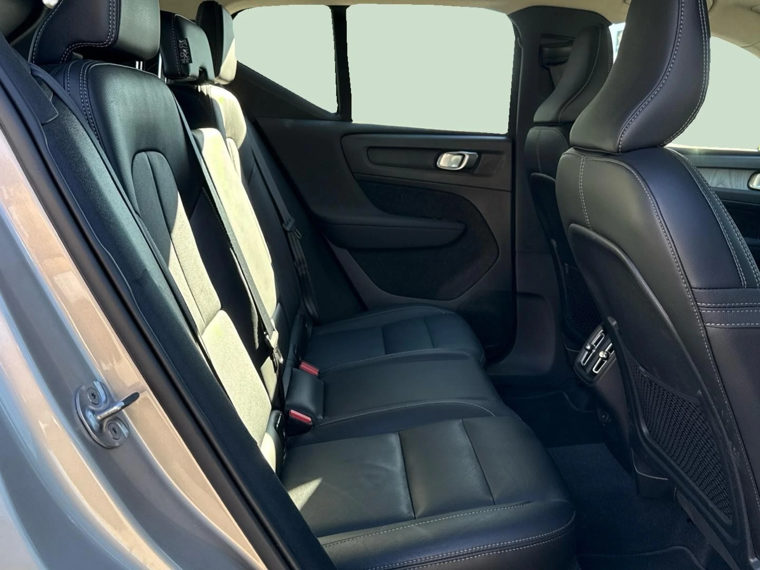 Volvo XC 40 B3 G Core - Foto 9