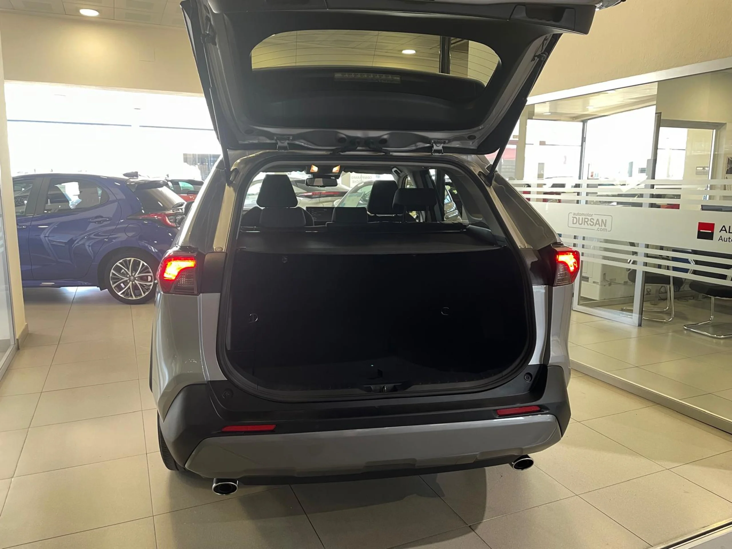 Toyota RAV 4 ADVANCE 2WD - Foto 8