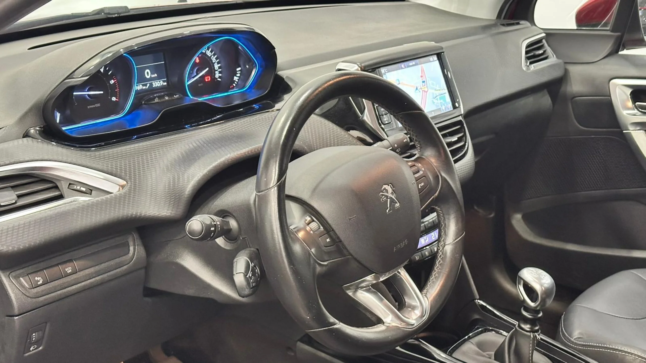 Peugeot 2008 ALLURE 1.6 BLUE HDI - Foto 6