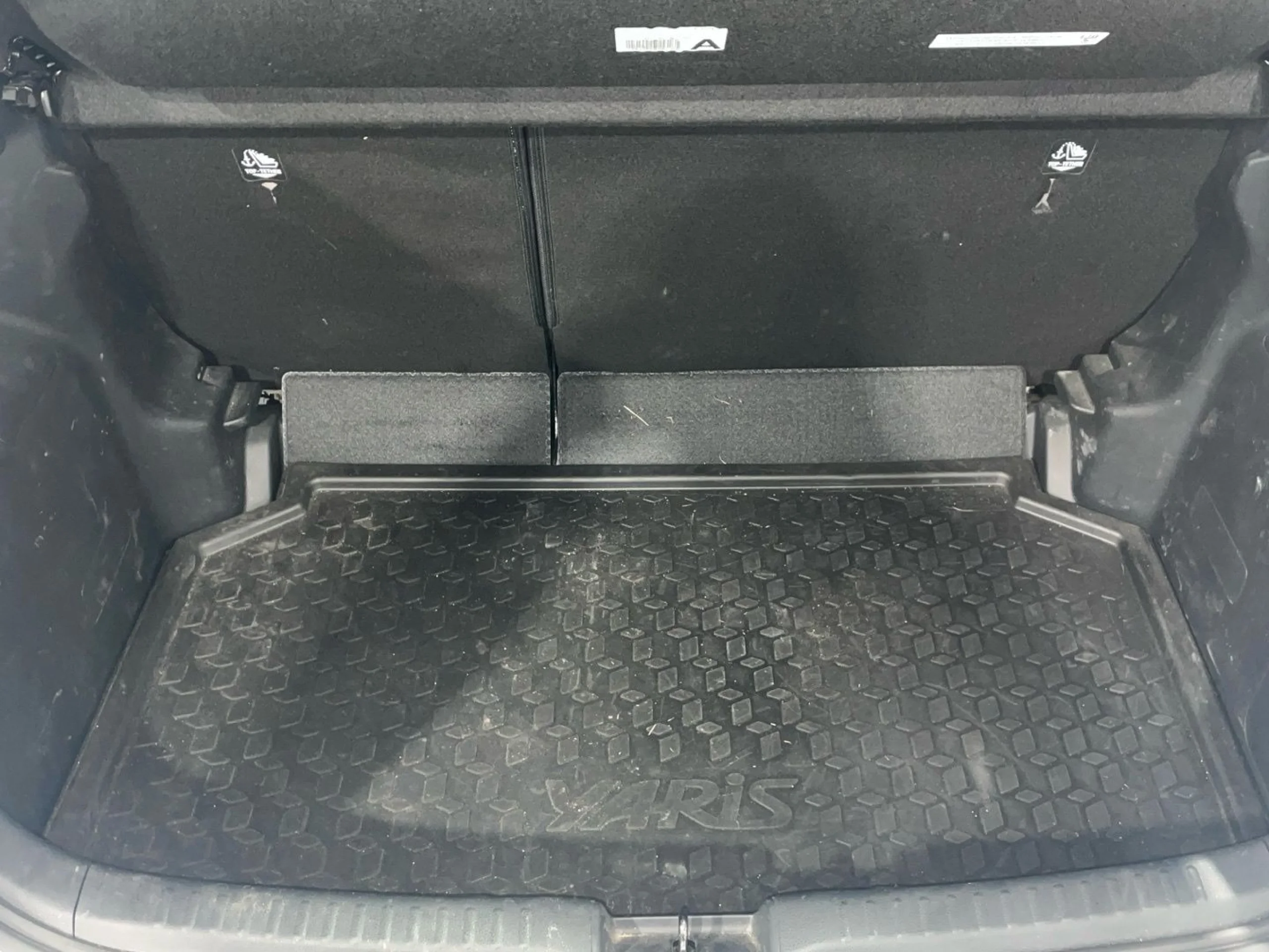 Toyota Yaris Style 120H - Foto 11