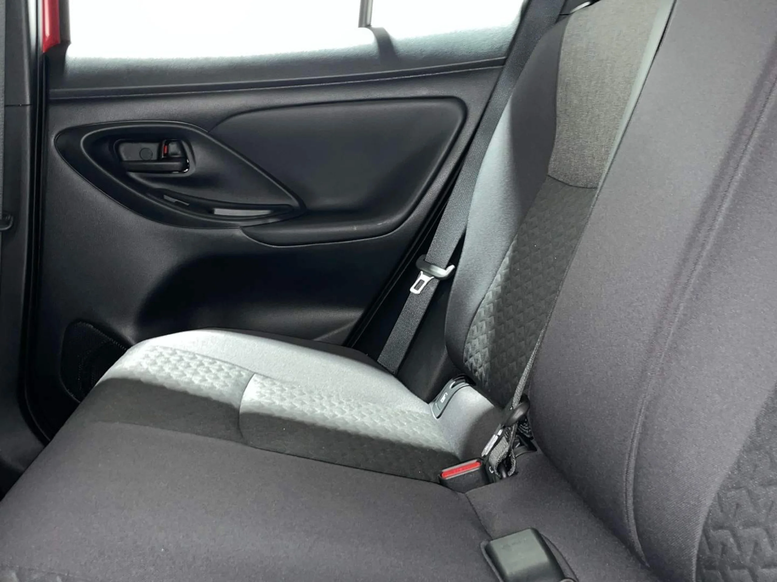 Toyota Yaris Cross 120H Active Tech - Foto 9