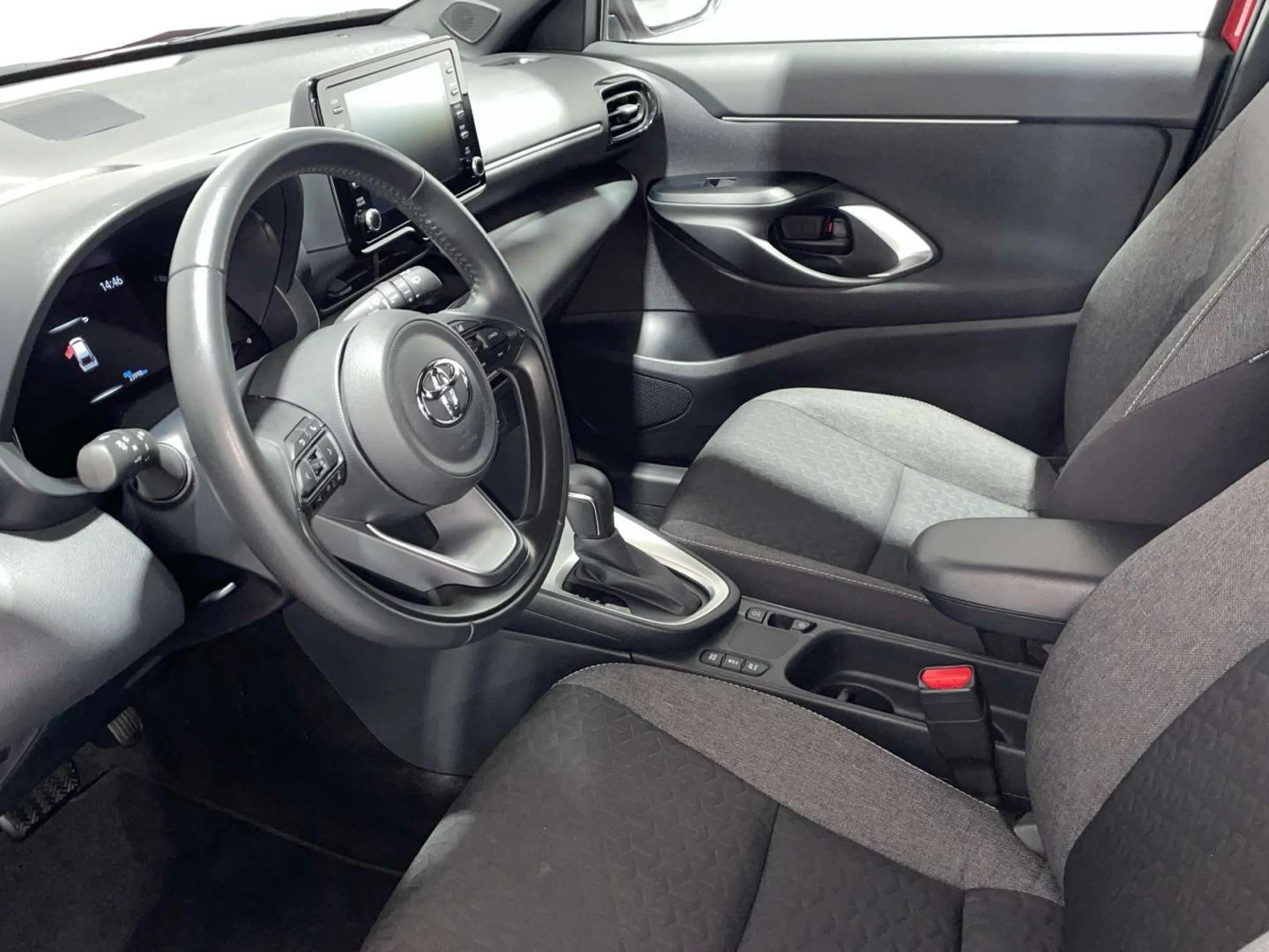 Toyota Yaris Cross 120H Active Tech - Foto 11