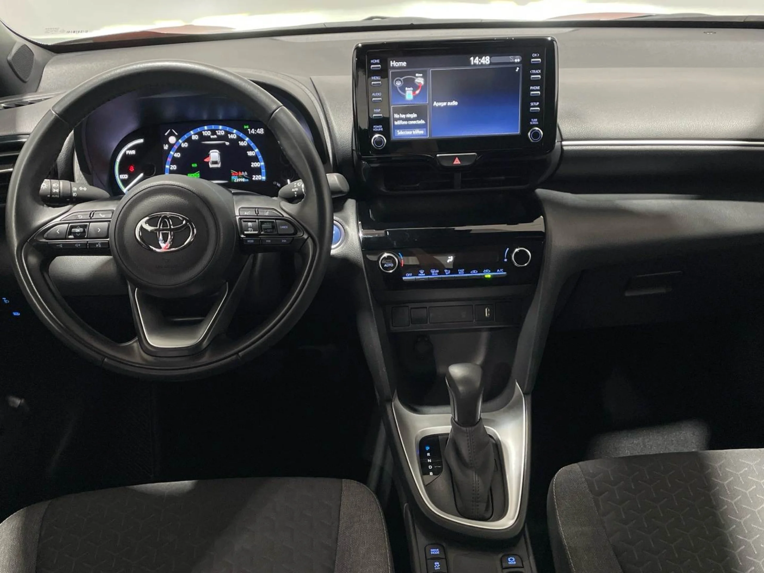 Toyota Yaris Cross 120H Active Tech - Foto 12