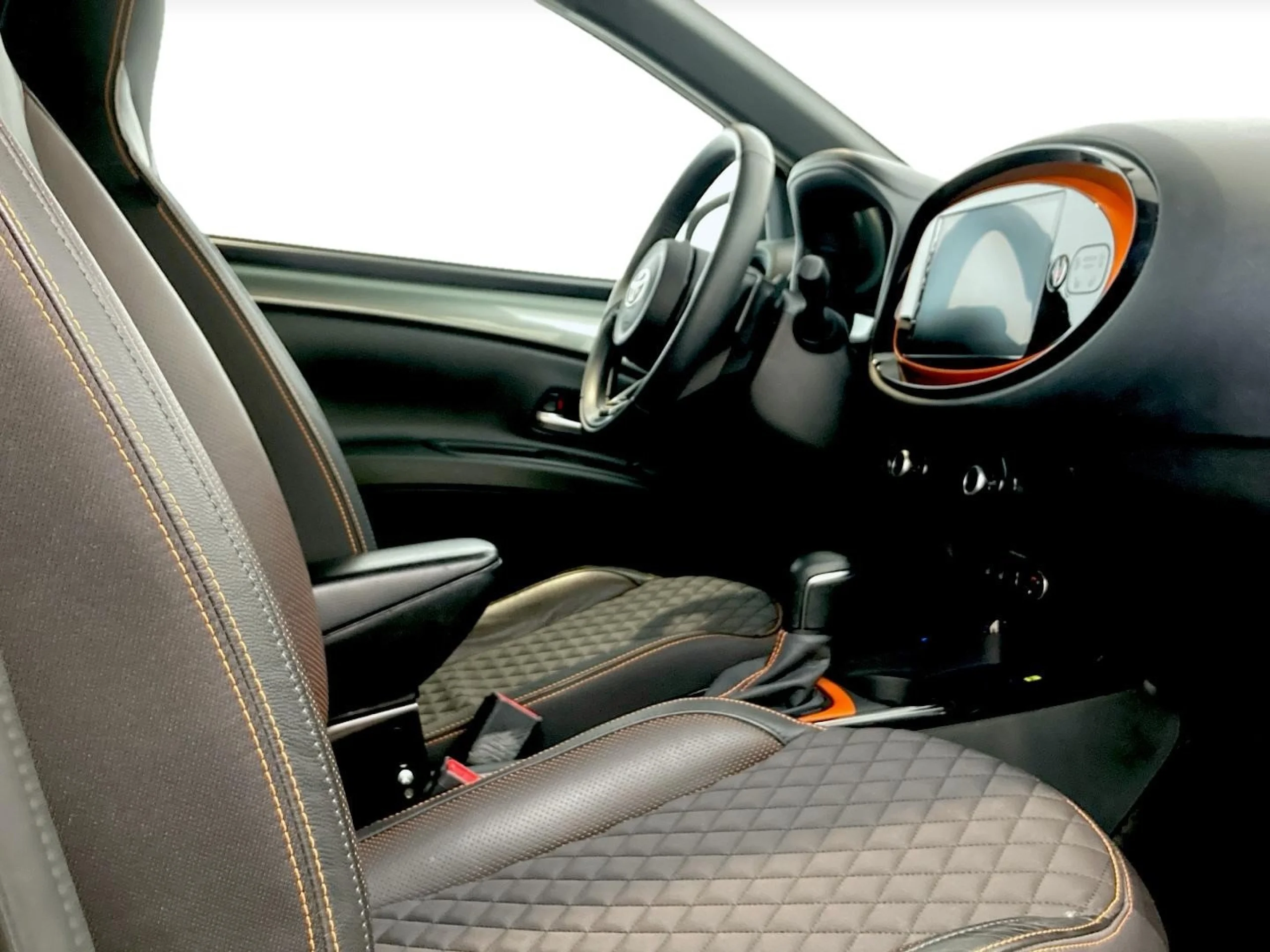 Toyota Aygo X Cross Limited - Foto 9