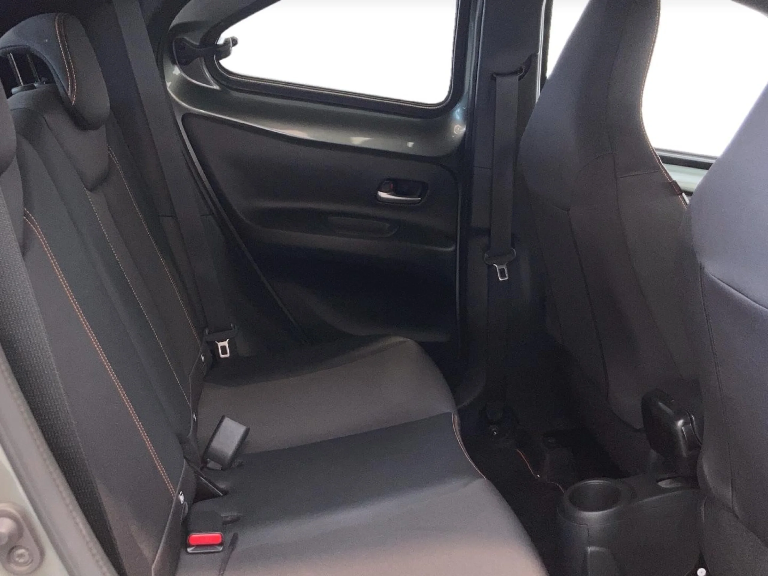 Toyota Aygo X Cross Limited - Foto 8