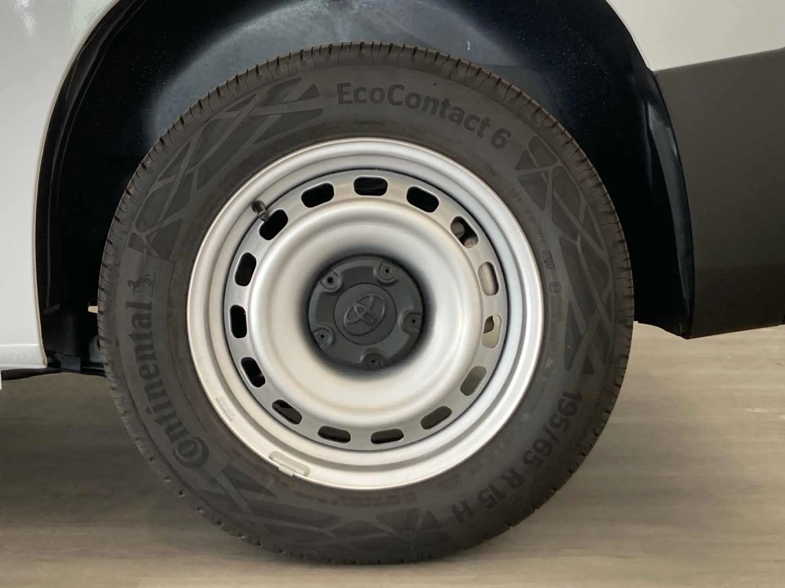 Toyota Proace City Van 1.5D 100CV GX L1 - Foto 13