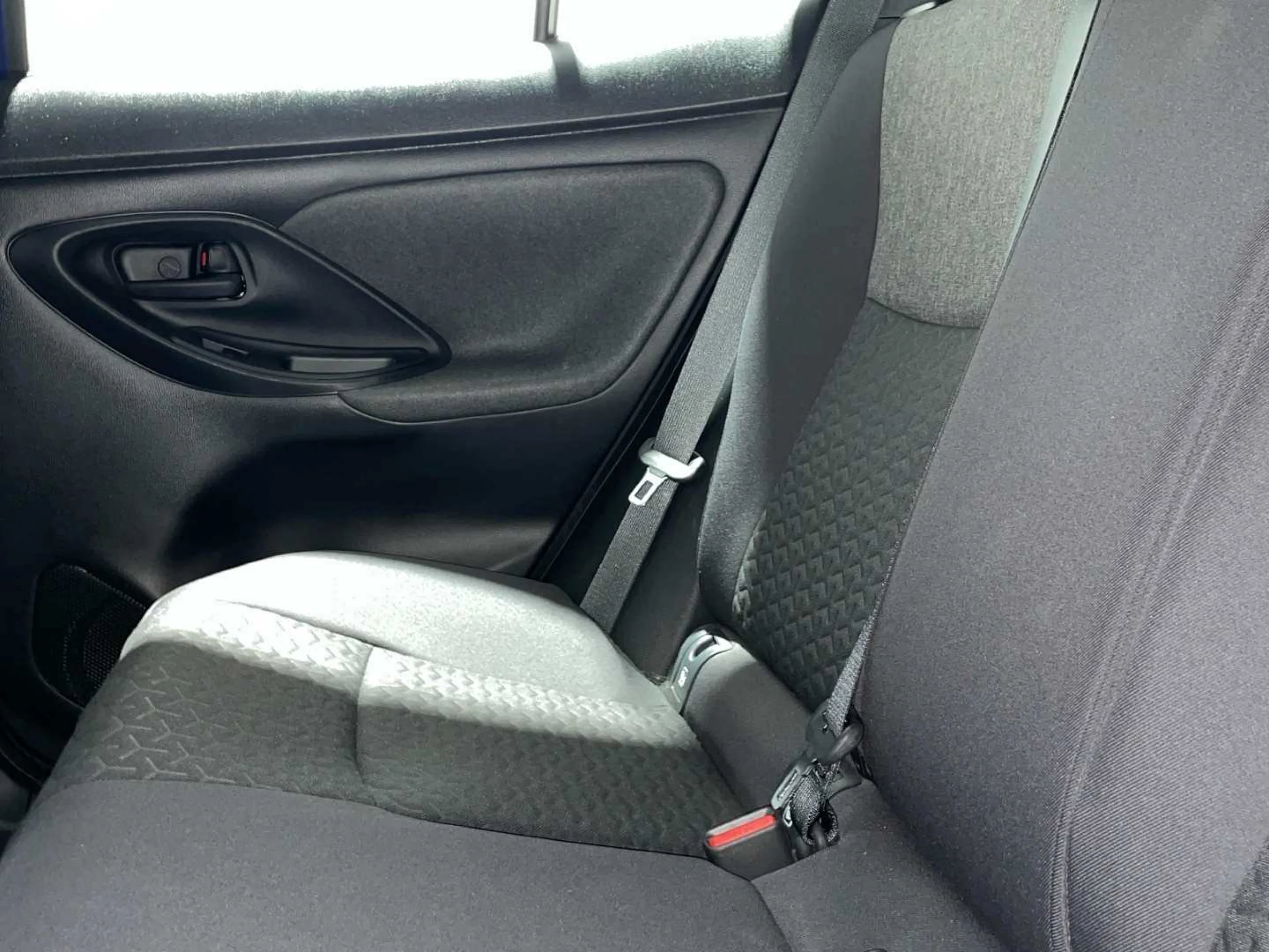 Toyota Yaris Cross 120H Active Tech - Foto 9
